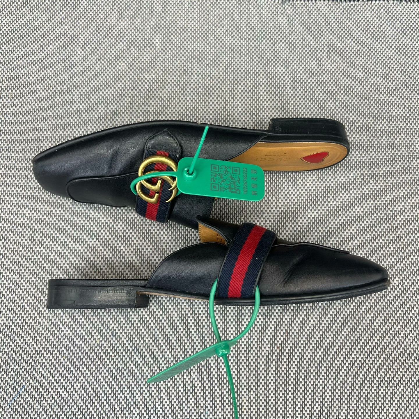 Gucci Gucci Black Sandals 38 Women Size US 7.5 / IT 37.5 - 2 Thumbnail