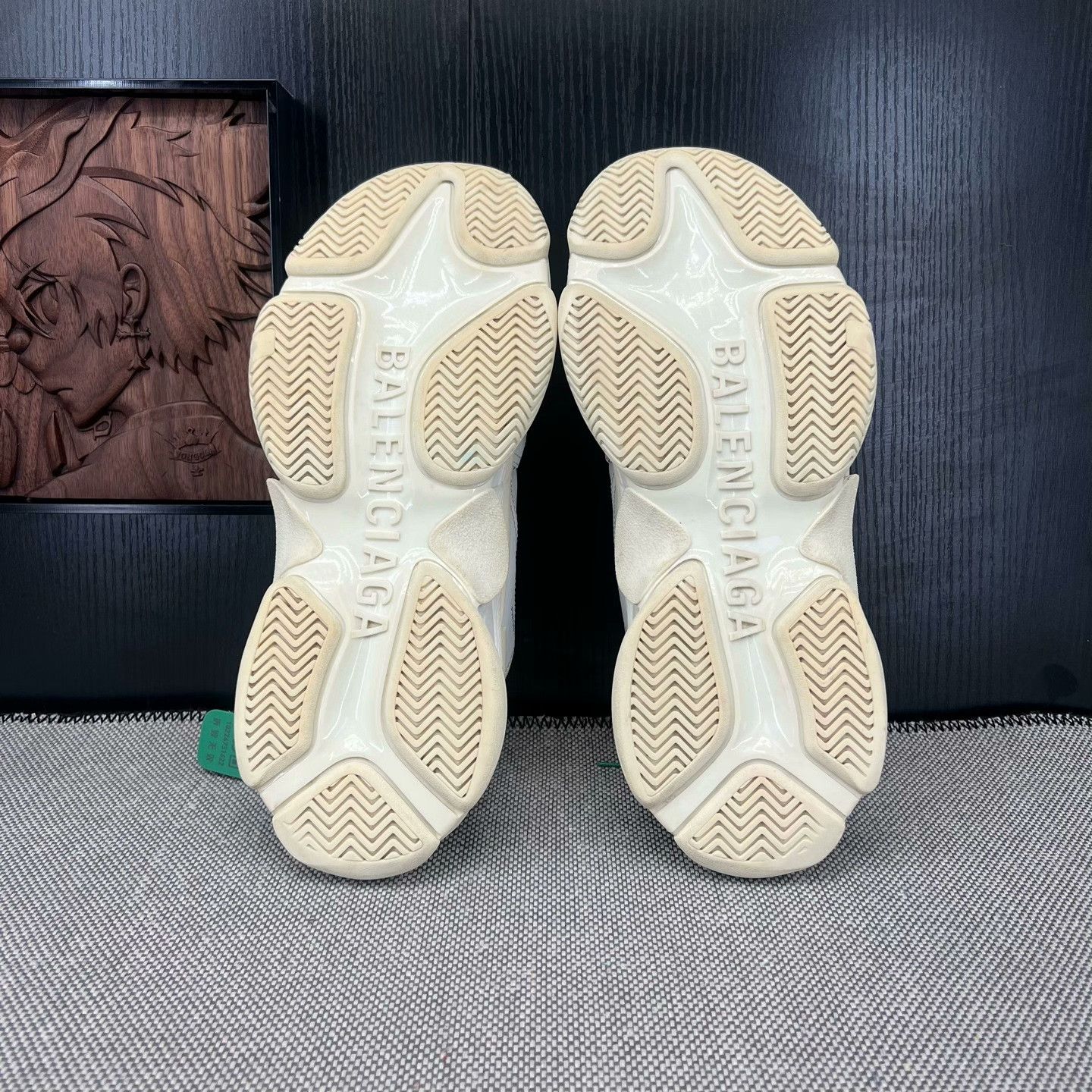 Balenciaga Balenciaga White Lowtop Sneakers 42 Men Size US 9 / EU 42 - 7 Thumbnail