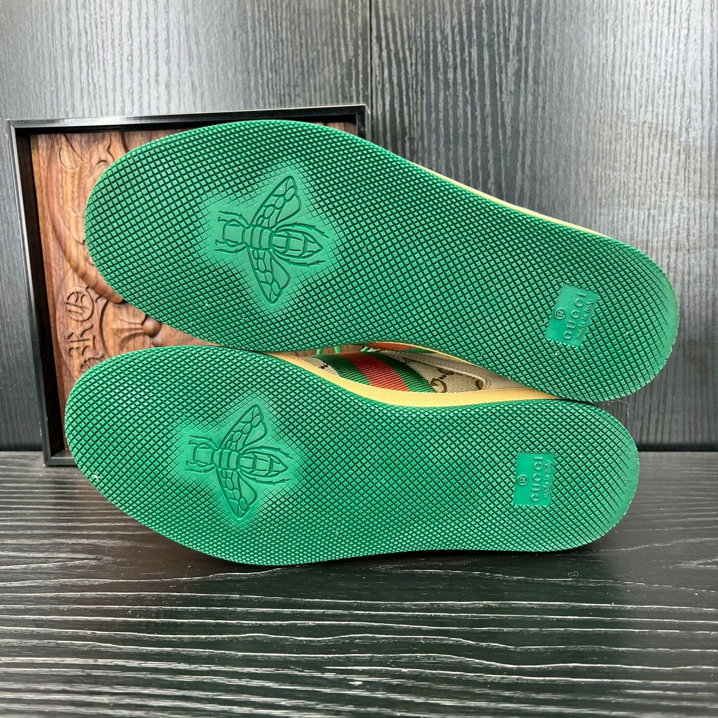 Gucci Gucci Green Lowtop Sneakers 36 Women Size US 6 / IT 36 - 7 Thumbnail
