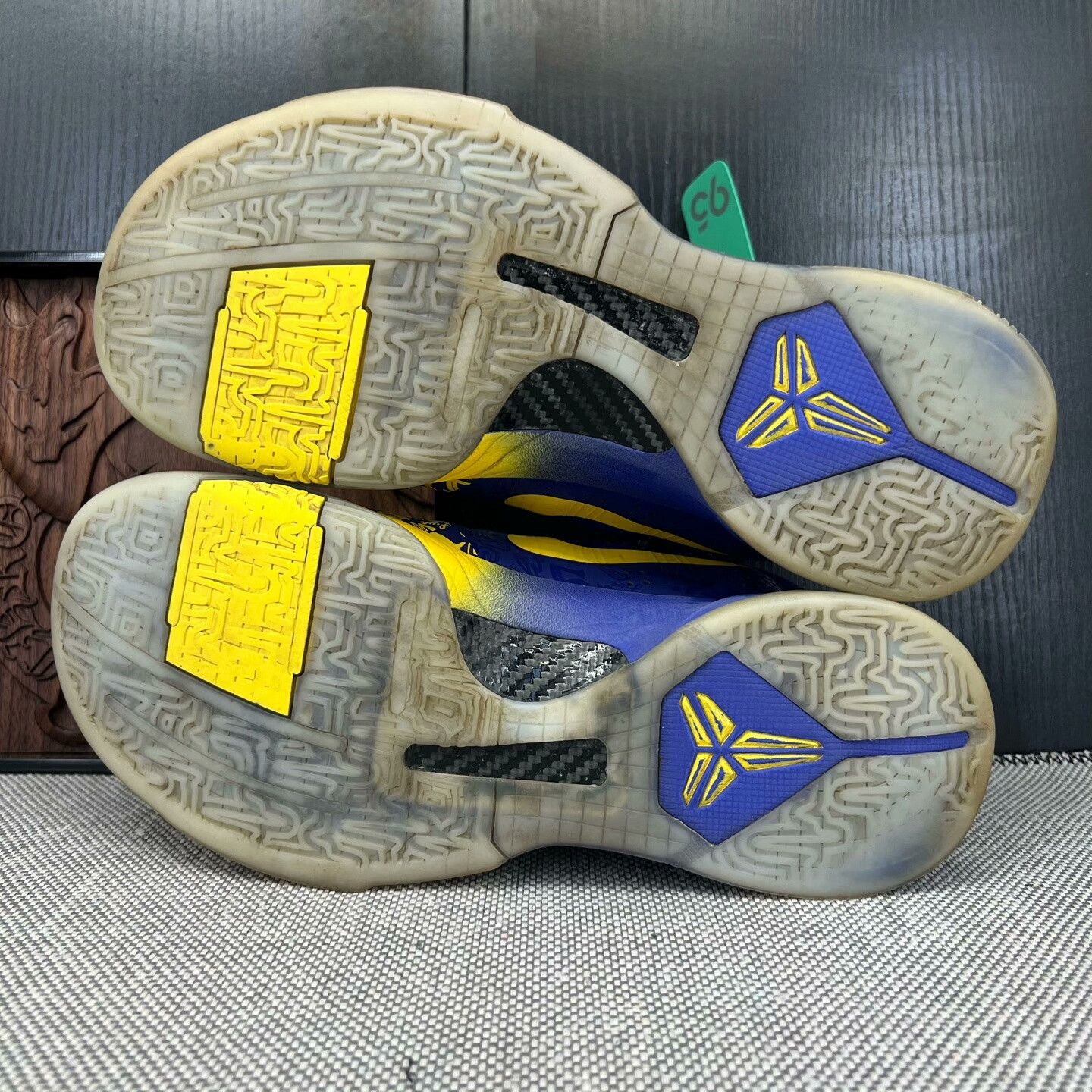 Nike Nike Yellow Lowtop Sneakers 44 Men Size US 10.5 / EU 43-44 - 7 Thumbnail
