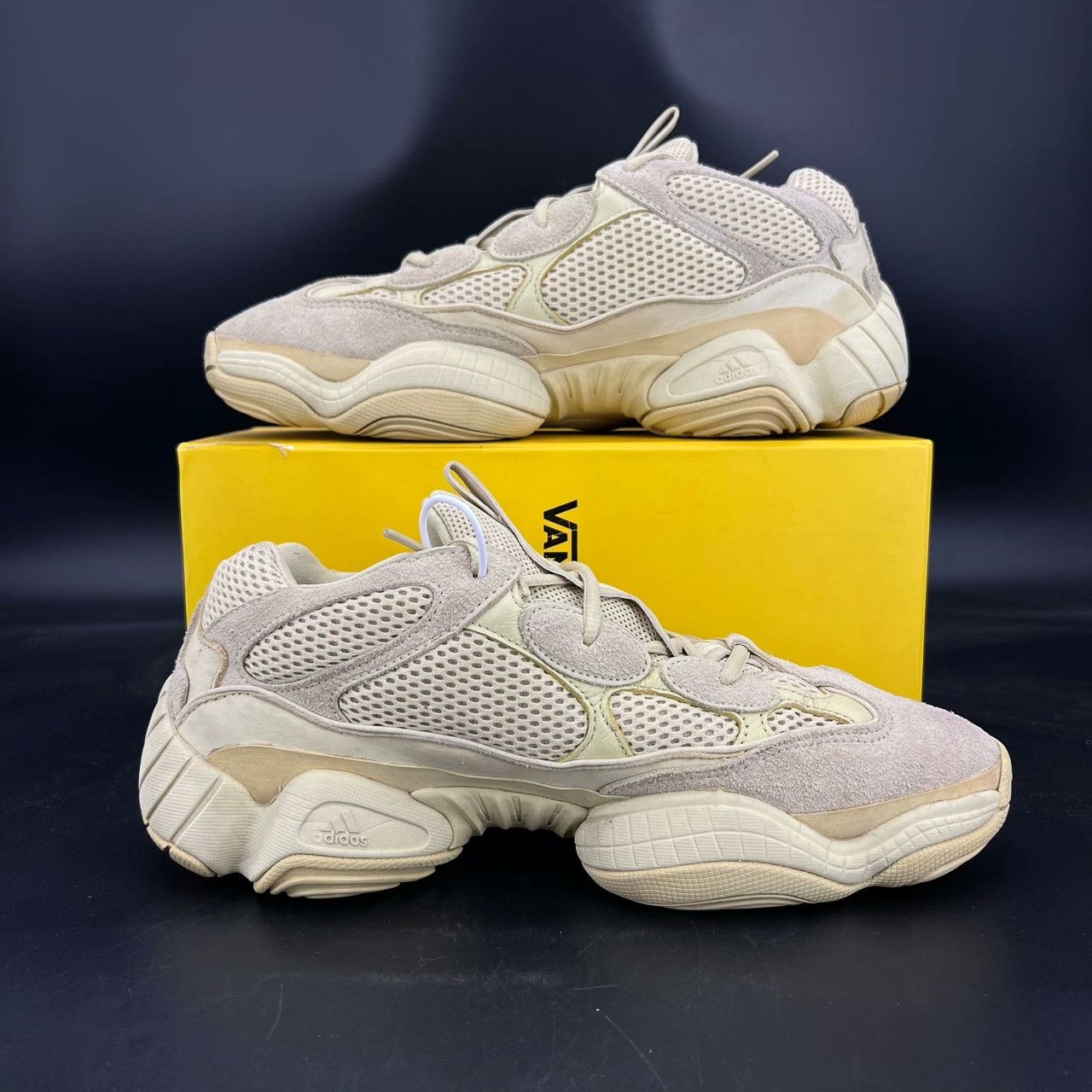 Yeezy Yeezy Yellow Lowtop Sneakers 46 Men Size US 12 / EU 45 - 2 Thumbnail
