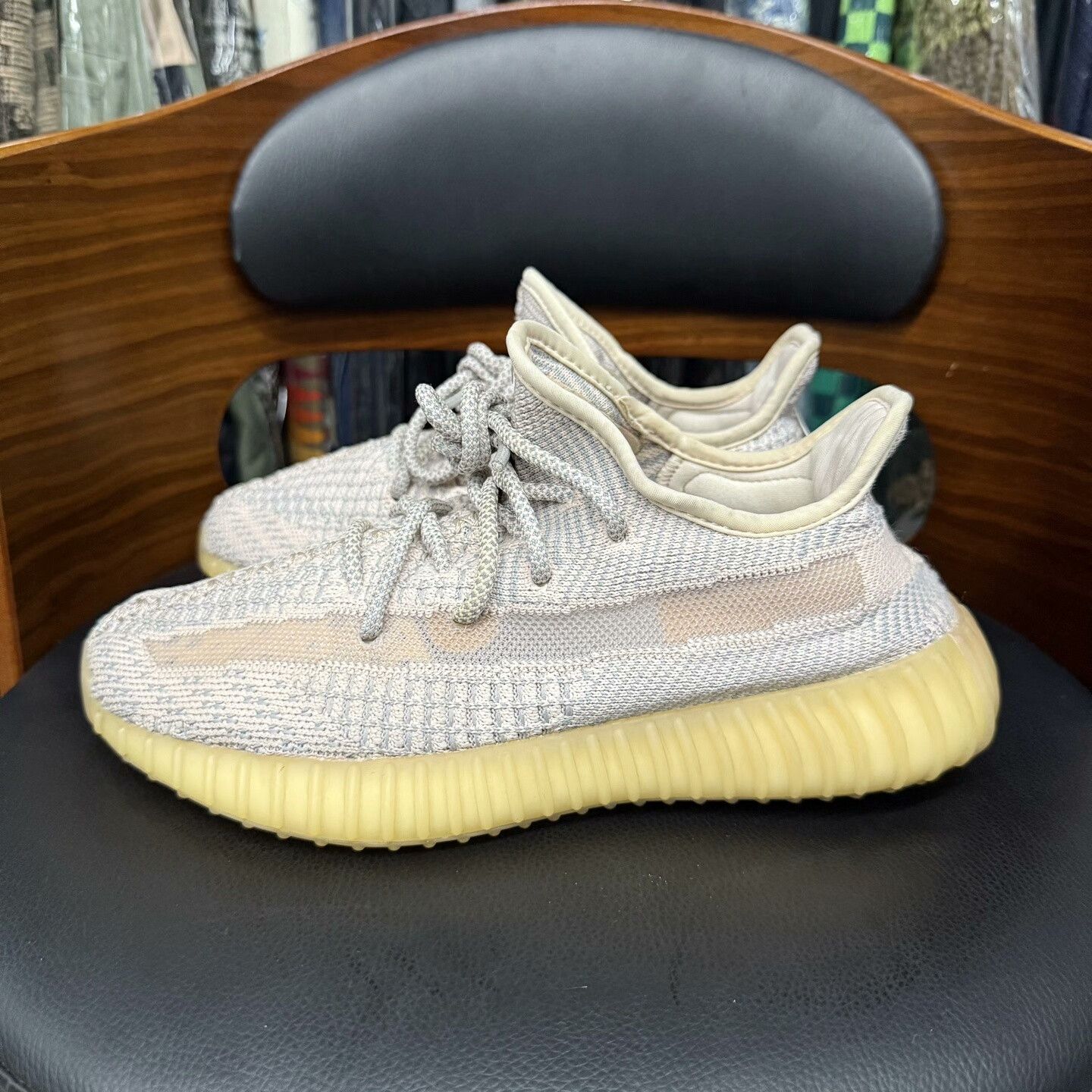 Yeezy Yeezy Pink Lowtop Sneakers 38 Men Size US 6 / EU 39 - 6 Thumbnail
