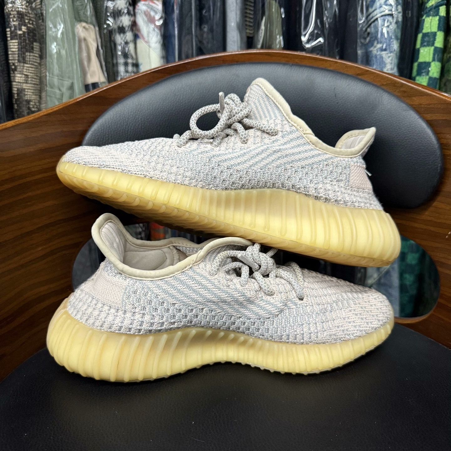 Yeezy Yeezy Pink Lowtop Sneakers 38 Men Size US 6 / EU 39 - 7 Thumbnail