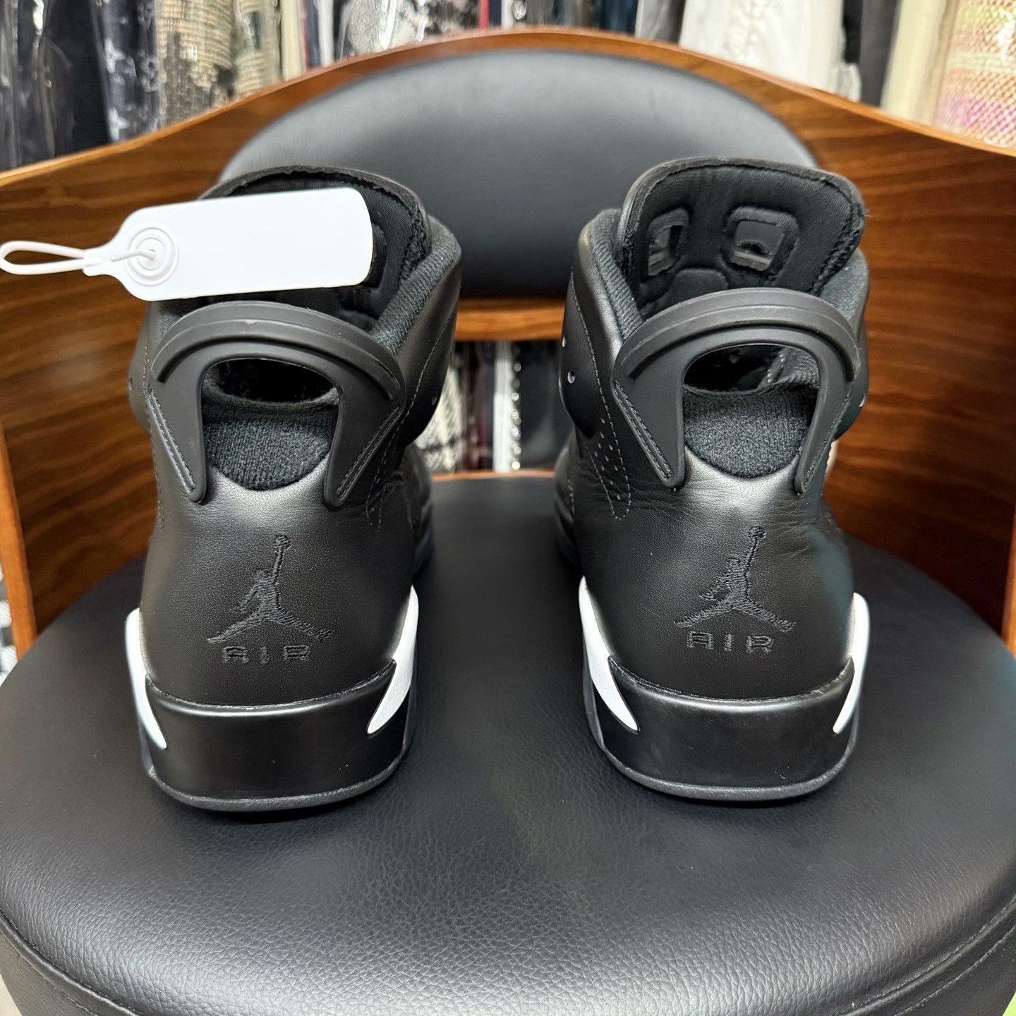 Nike Nike AJ6 Black Lowtop Sneakers 42 Men Size US 9 / EU 42 - 3 Thumbnail