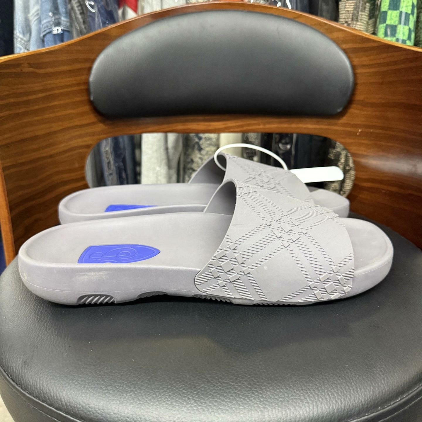 Burberry Burberry Sandals 25 Men Size US 10 / EU 43 - 4 Thumbnail