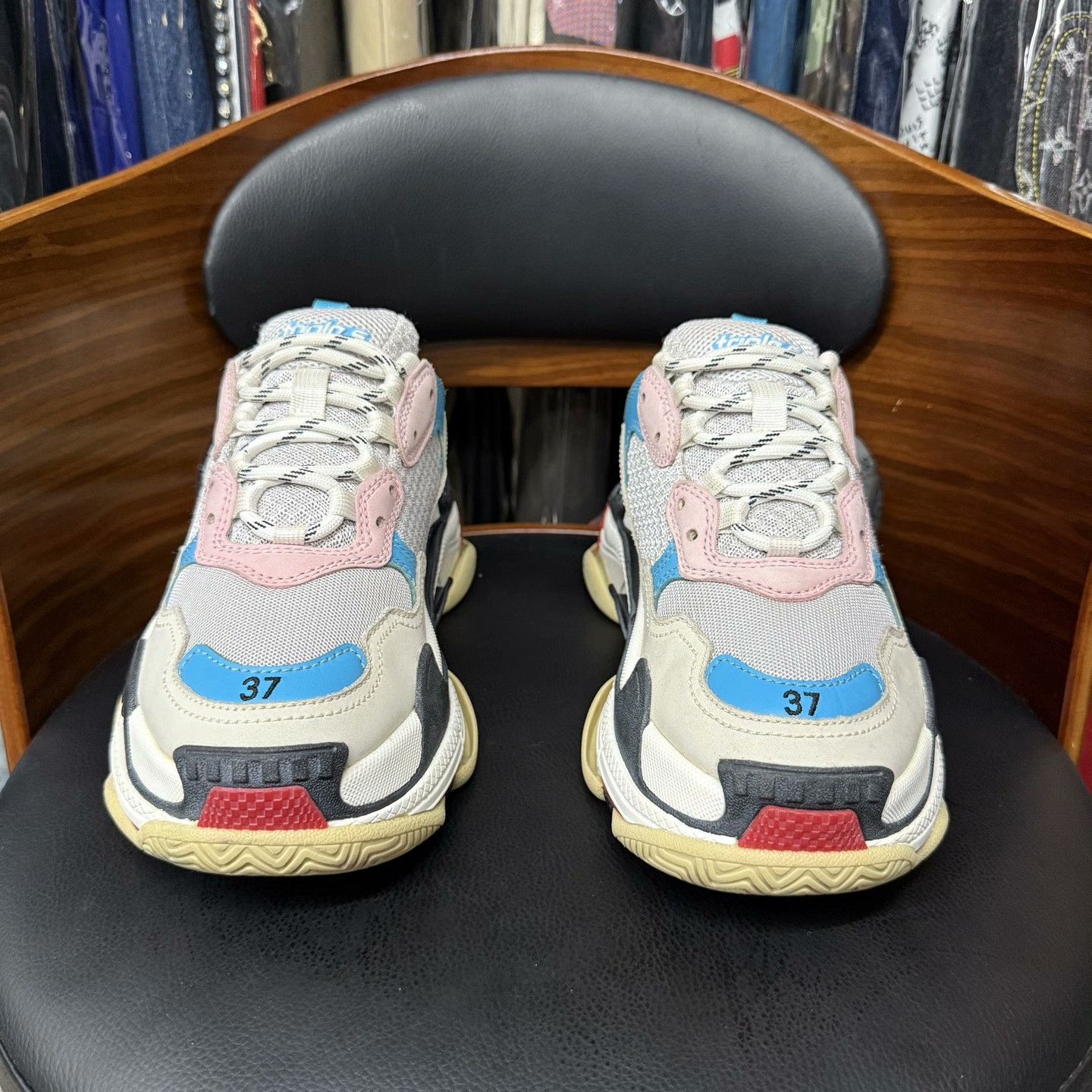 Balenciaga Balenciaga Distressed Multi Lowtop Sneakers 37 Women Size US 6.5 / IT 36.5 - 2 Thumbnail