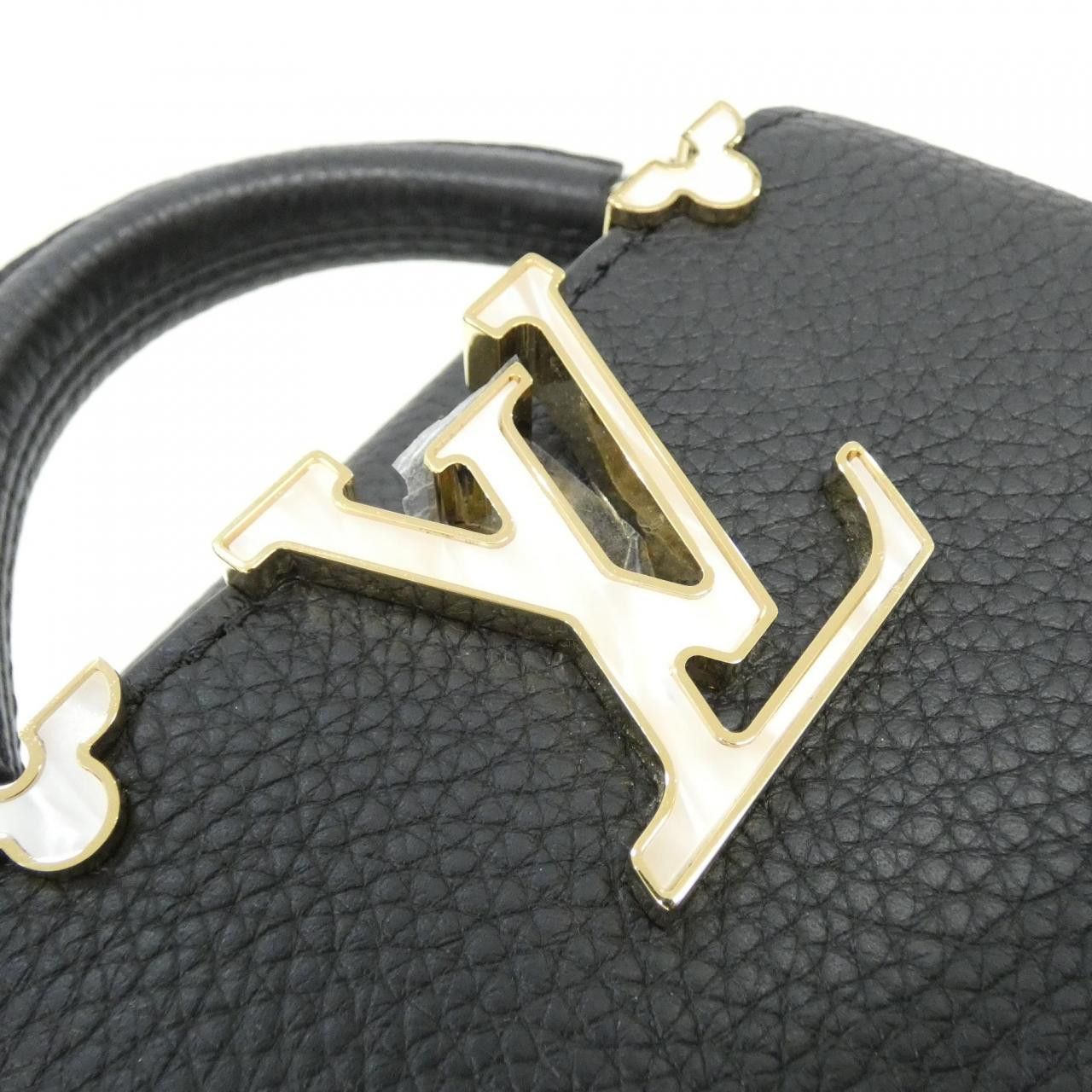 Louis Vuitton Louis Vuitton Louis Vuitton Capucines Nano Calfskin Shoulder Bag Leather Shoulder Bag M10166 DUTY FREE for USA Size ONE SIZE - 4 Thumbnail