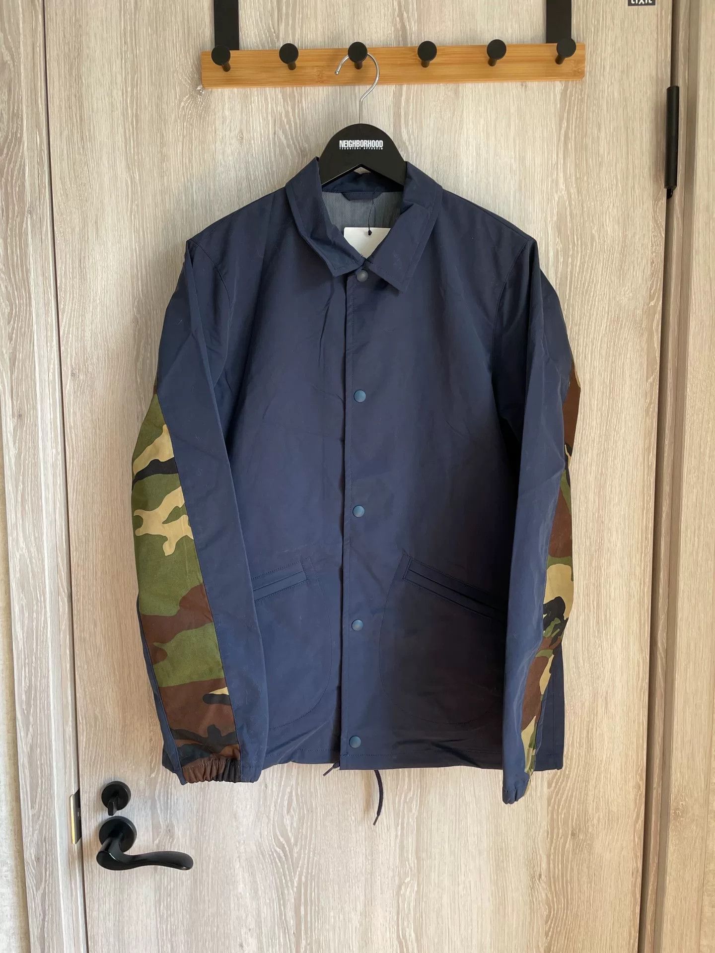 Sophnet. SOPHNET Panel Print Coach Jacket Size US S / EU 44-46 / 1 - 3 Thumbnail