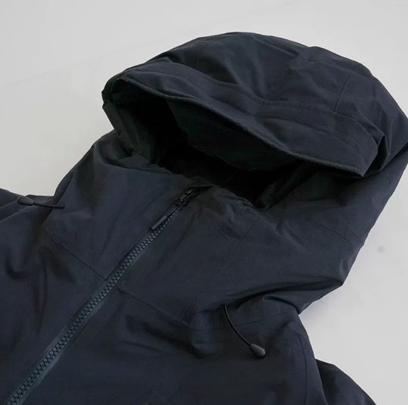 DAIWA DAIWA Waterproof Windproof Hooded Padded Jacket Size US XL / EU 56 / 4 - 6 Thumbnail