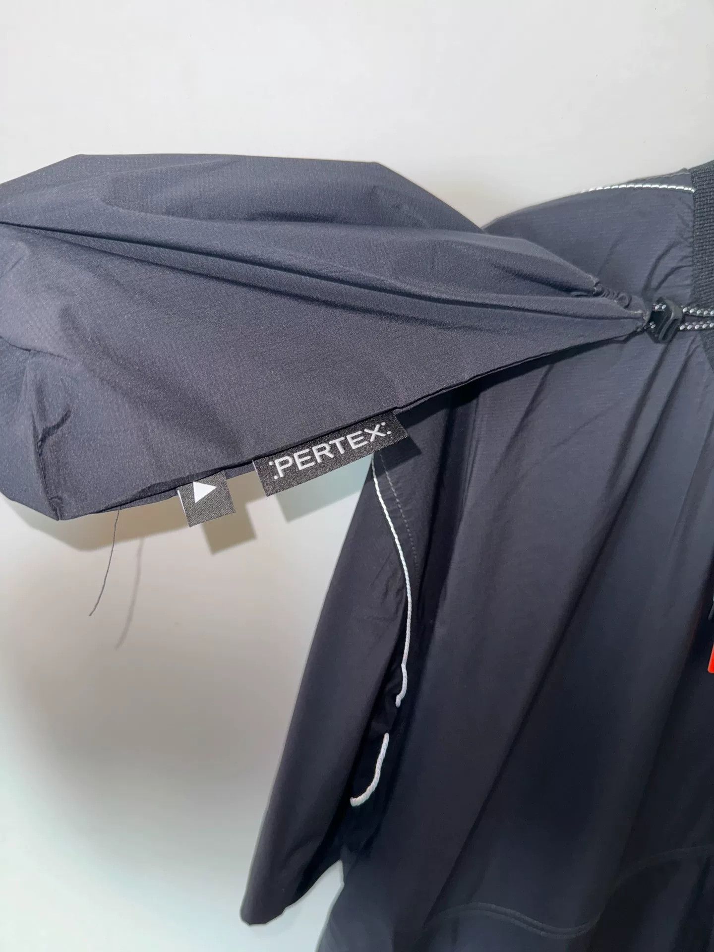 And Wander PERTEX Windproof Waterproof Short Sleeve T-shirt Size US M / EU 48-50 / 2 - 6 Thumbnail