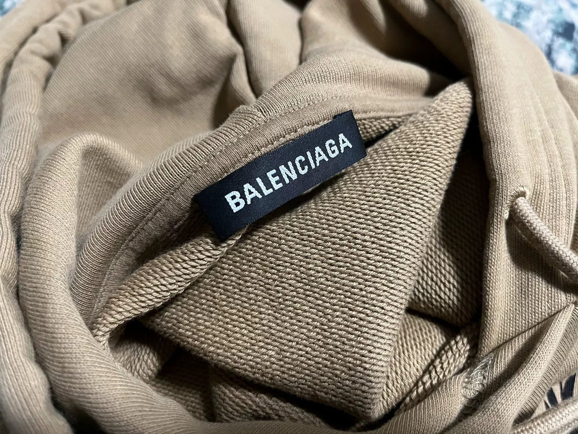 Balenciaga Balenciaga Oversize Hoodie Sweatshirt S Size US S / EU 44-46 / 1 - 4 Thumbnail