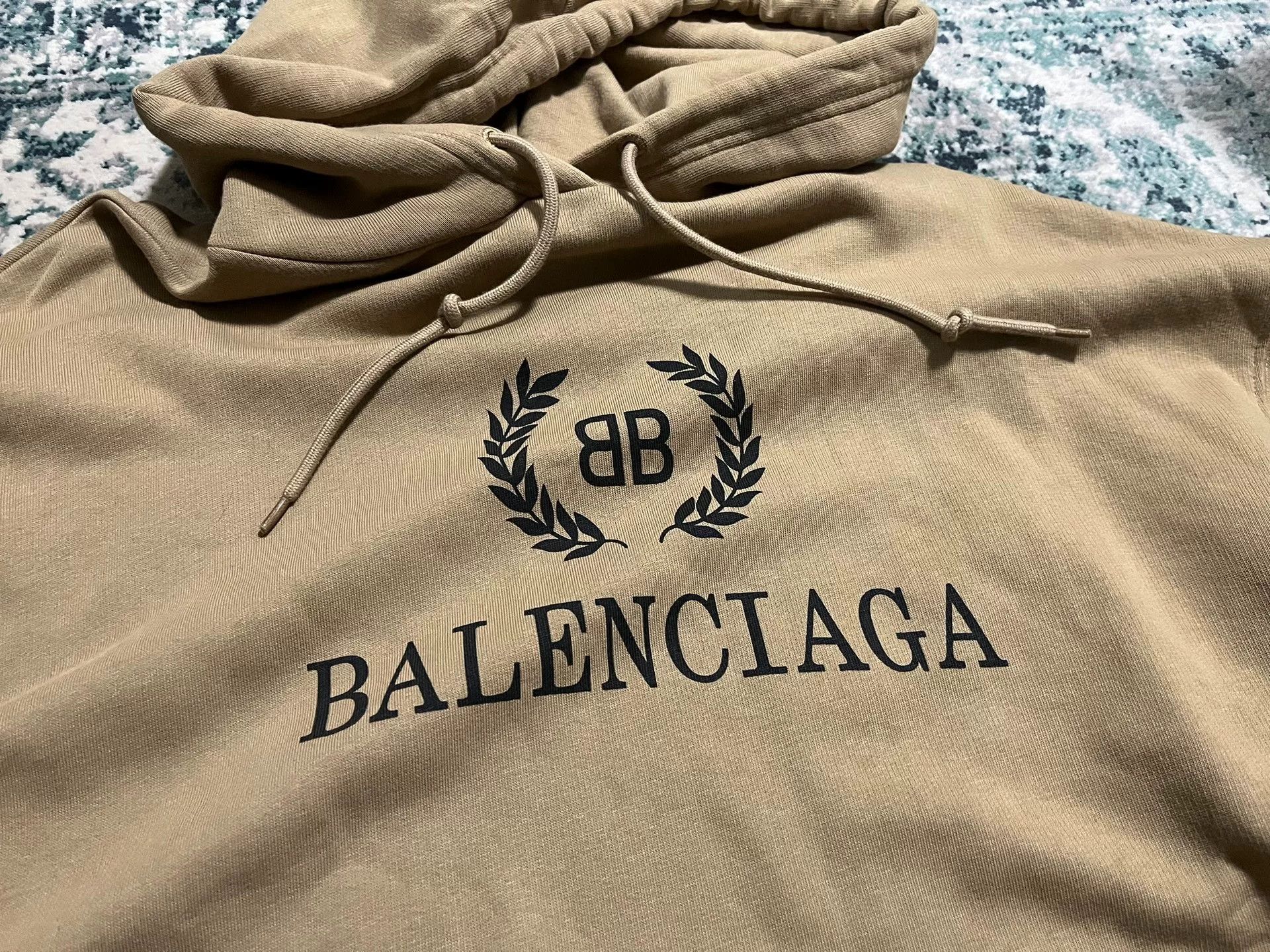 Balenciaga Balenciaga Oversize Hoodie Sweatshirt S Size US S / EU 44-46 / 1 - 2 Thumbnail