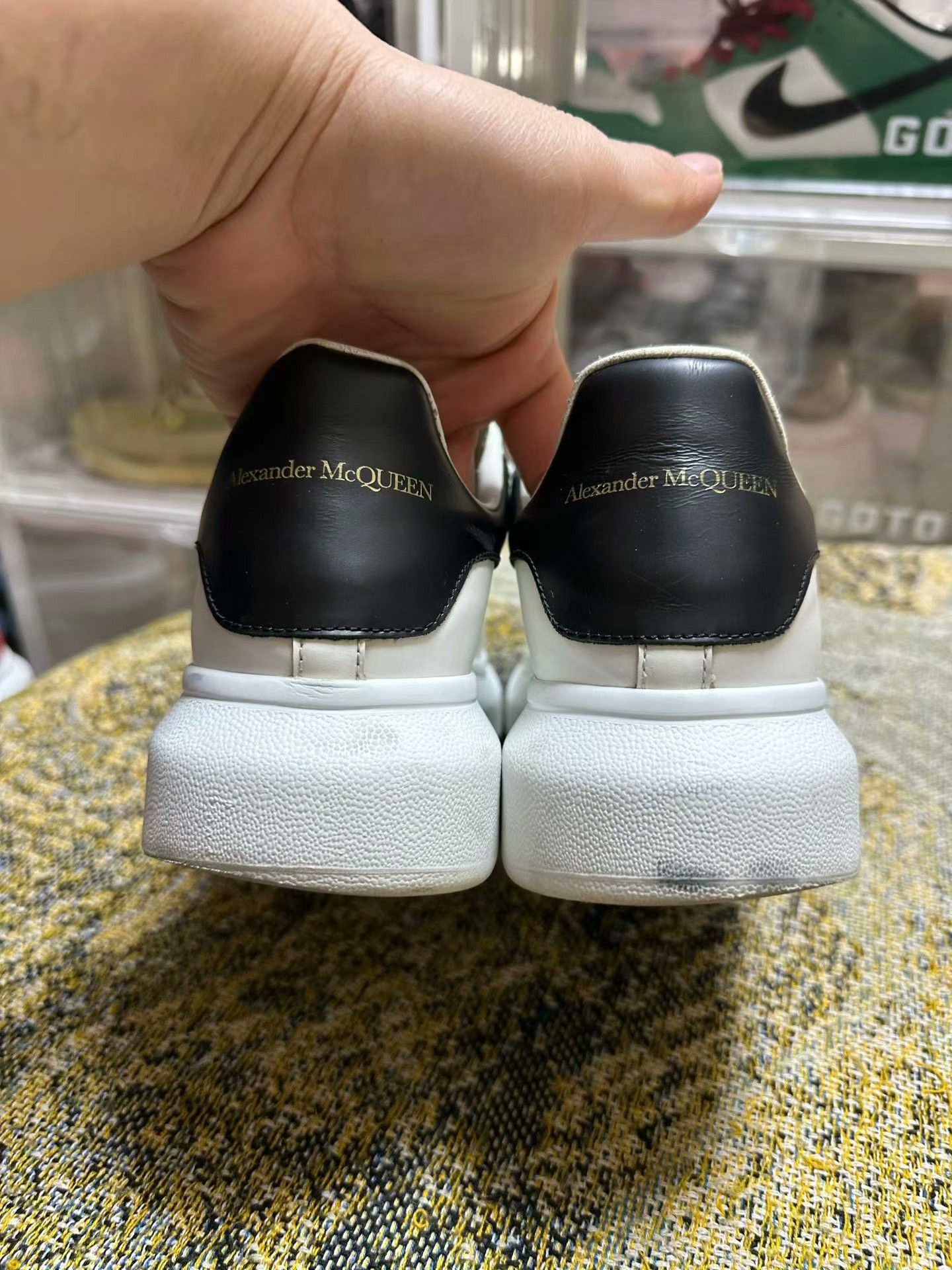 Alexander McQueen Alexander McQueen Black Lowtop Sneakers 40 Men Size US 8 / EU 41 - 7 Thumbnail