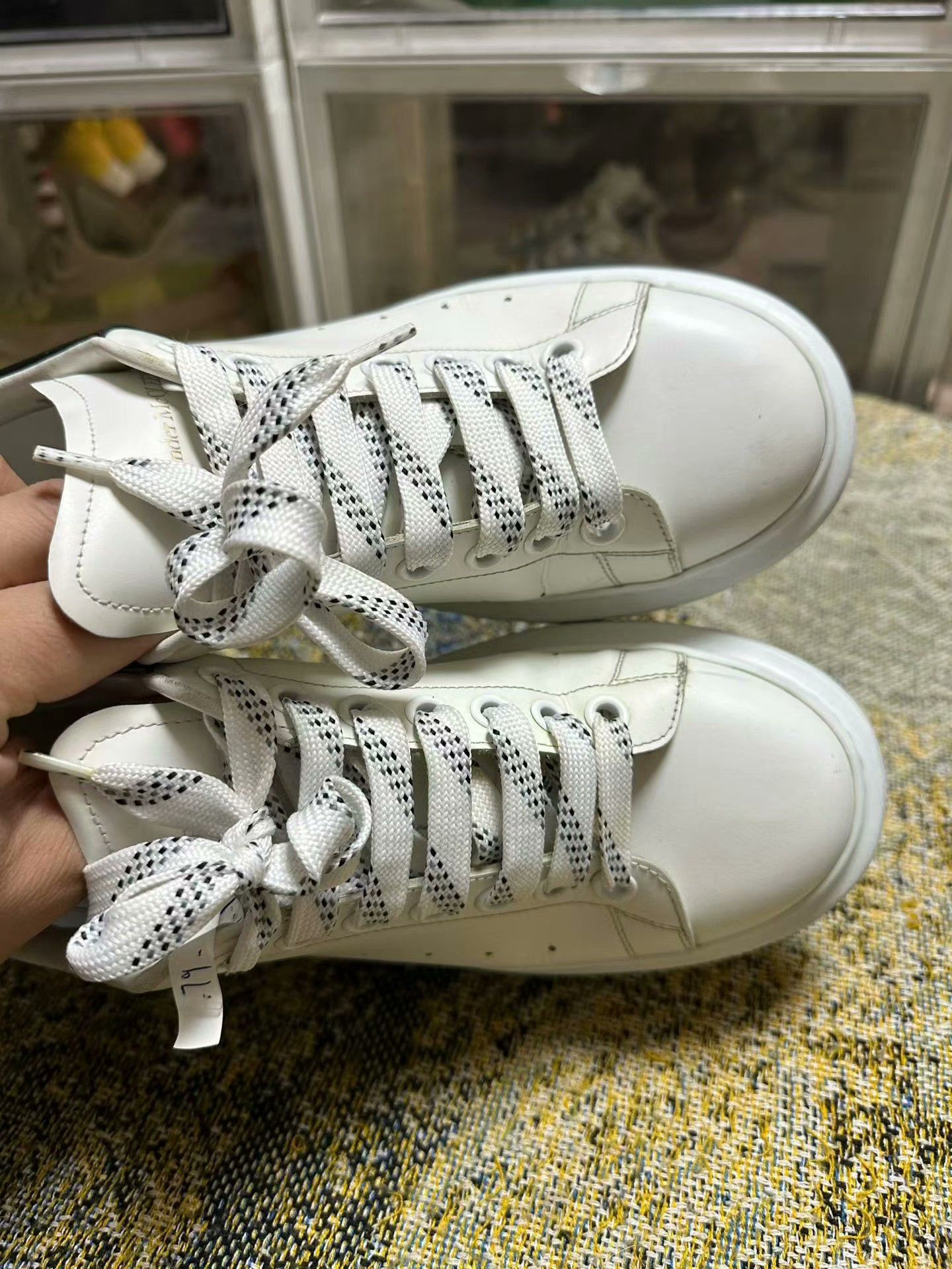 Alexander McQueen Alexander McQueen Black Lowtop Sneakers 40 Men Size US 8 / EU 41 - 5 Thumbnail