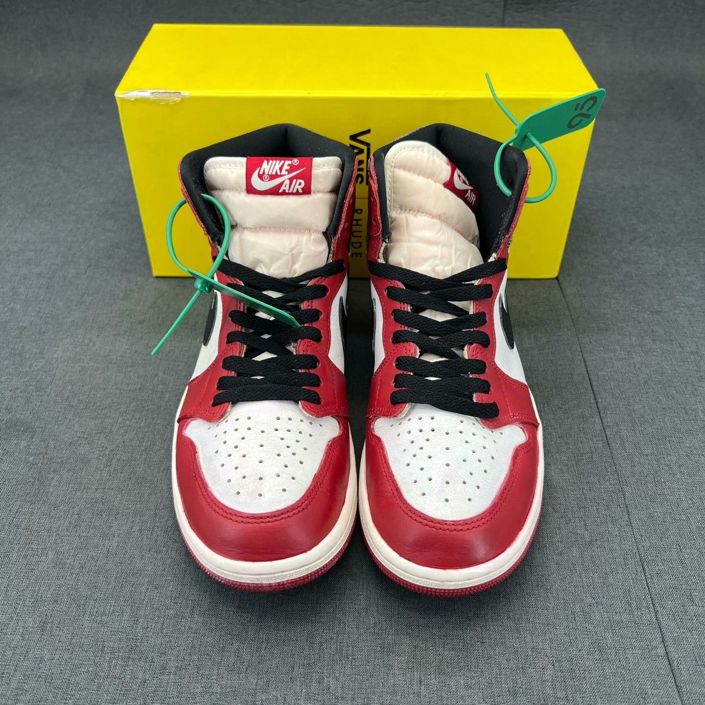 Nike Nike AJ1 Red Lowtop Sneakers 42 Men Size US 9 / EU 42 - 3 Thumbnail