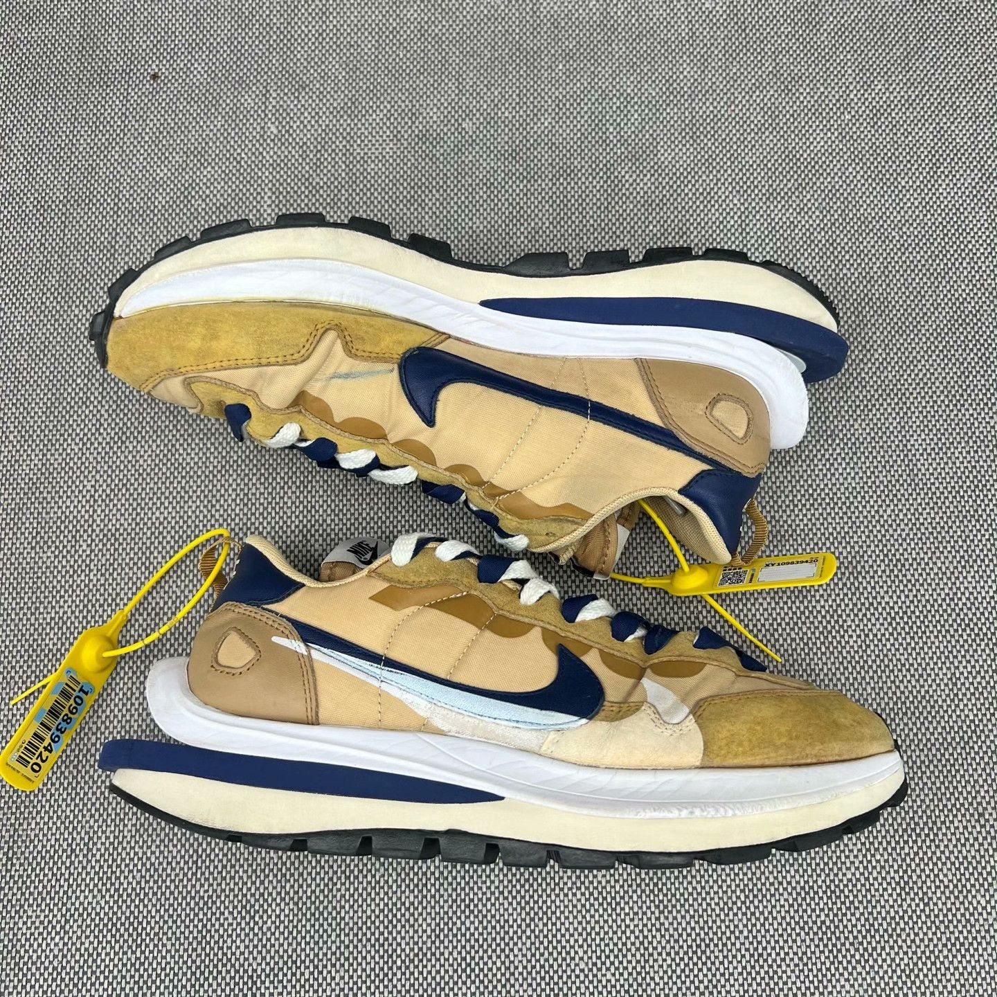 Sacai Sacai Lowtop Sneakers 43 Men Size US 10 / EU 43 - 3 Thumbnail