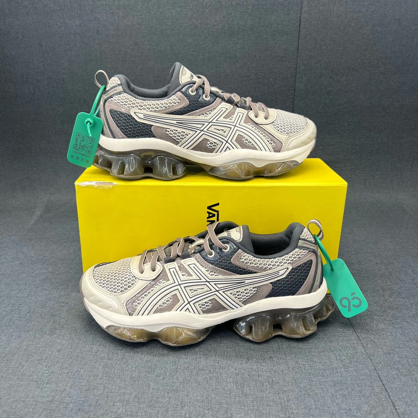 Asics Asics Gray Lowtop Sneakers 40 Men Size US 7.5 / EU 40-41 - 3 Thumbnail
