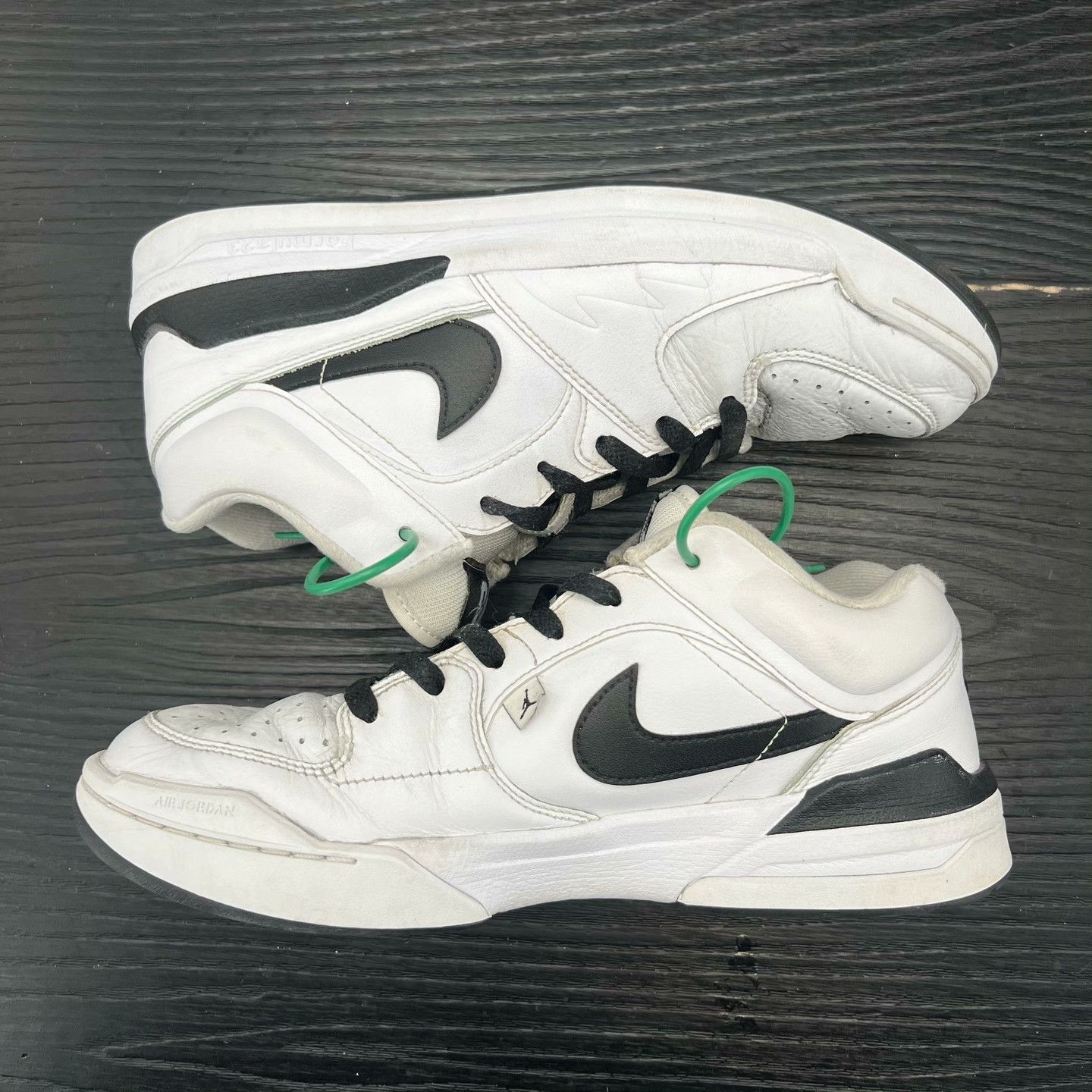 Nike Nike White Lowtop Sneakers 43 Men Size US 10 / EU 43 - 3 Thumbnail