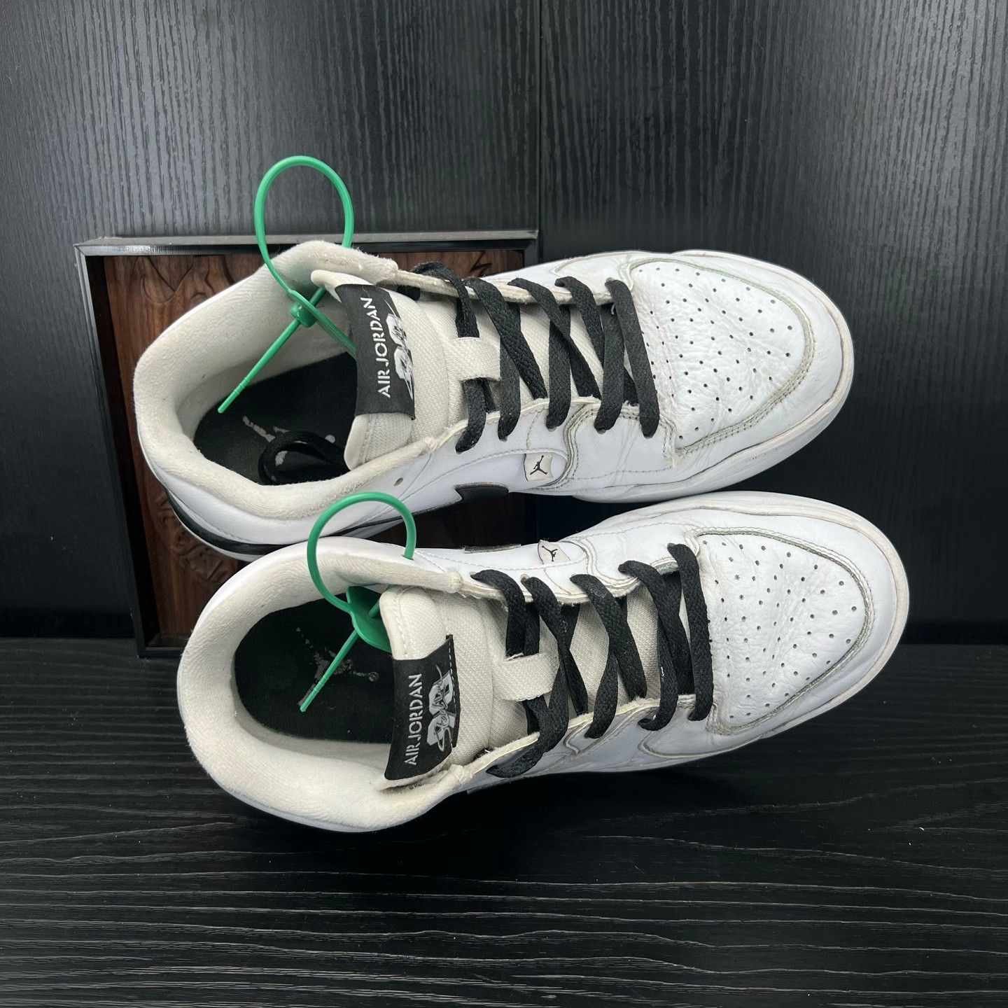 Nike Nike White Lowtop Sneakers 43 Men Size US 10 / EU 43 - 8 Thumbnail