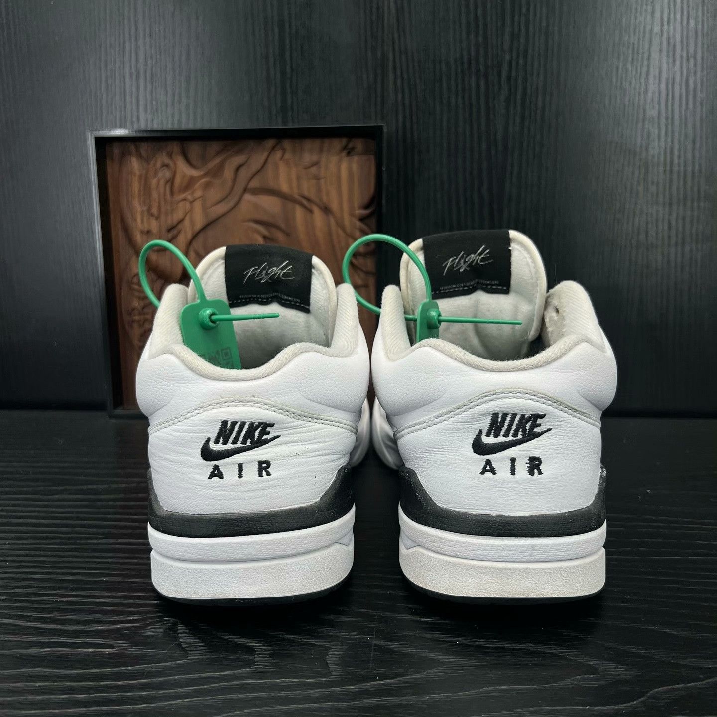 Nike Nike White Lowtop Sneakers 43 Men Size US 10 / EU 43 - 5 Thumbnail