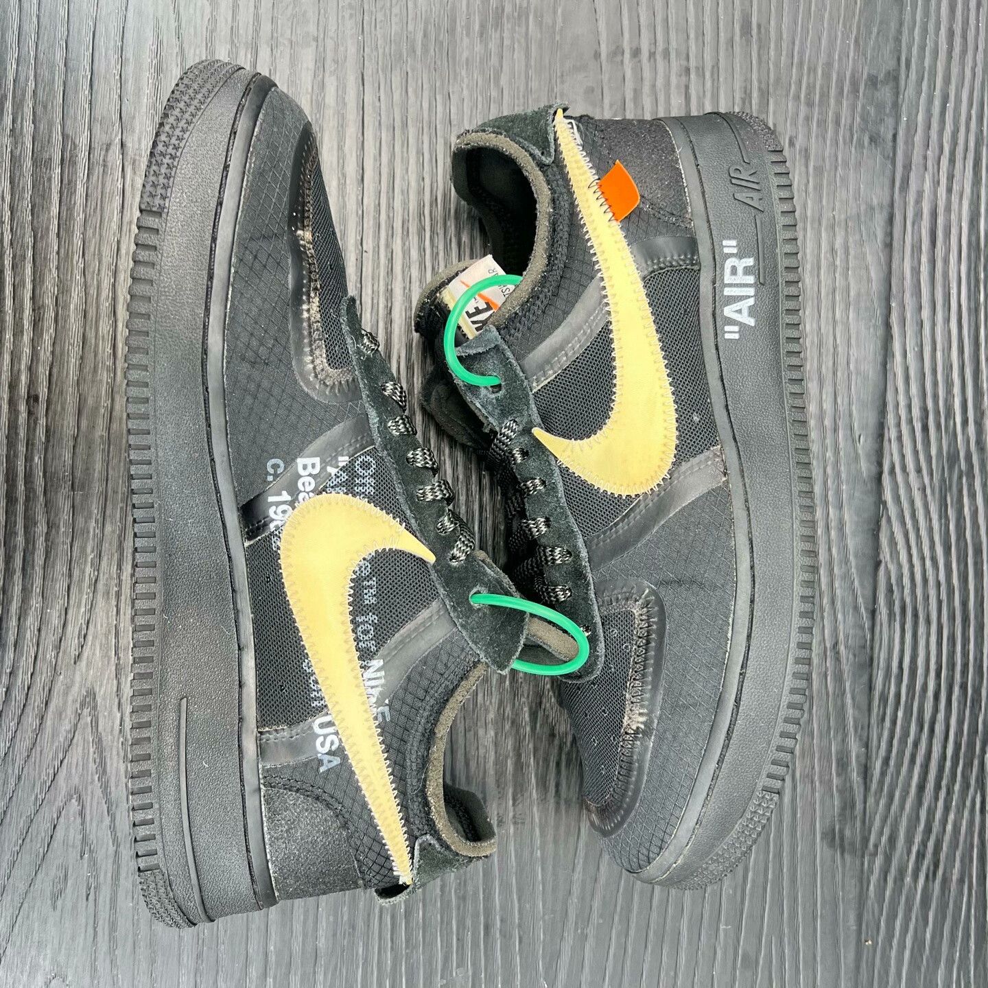 Off-White Off-White AF1 Black Lowtop Sneakers 40 Men Size US 7.5 / EU 40-41 - 2 Thumbnail