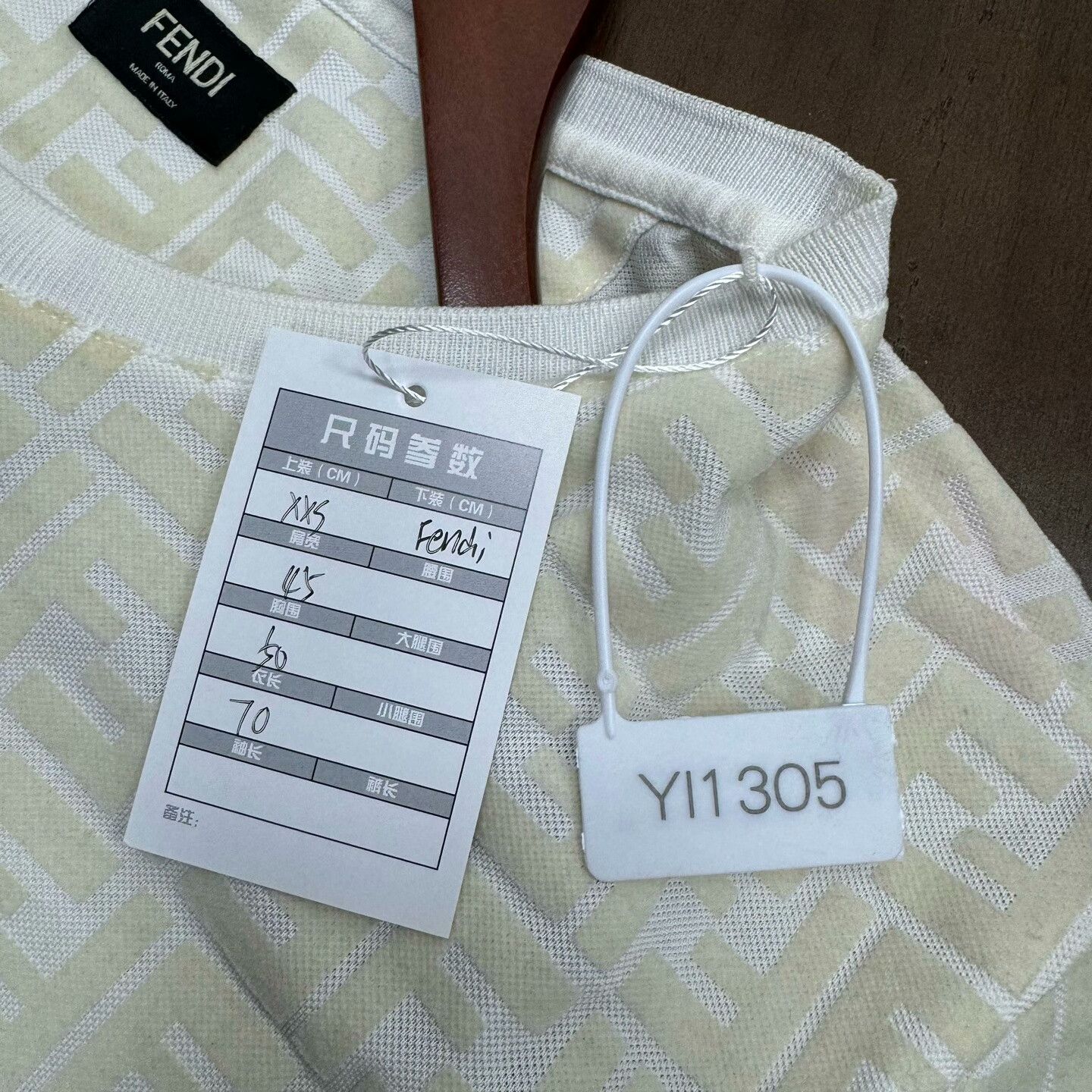 Fendi Fendi Beige T-Shirt XXS Men Size US XXS / EU 40 - 7 Thumbnail