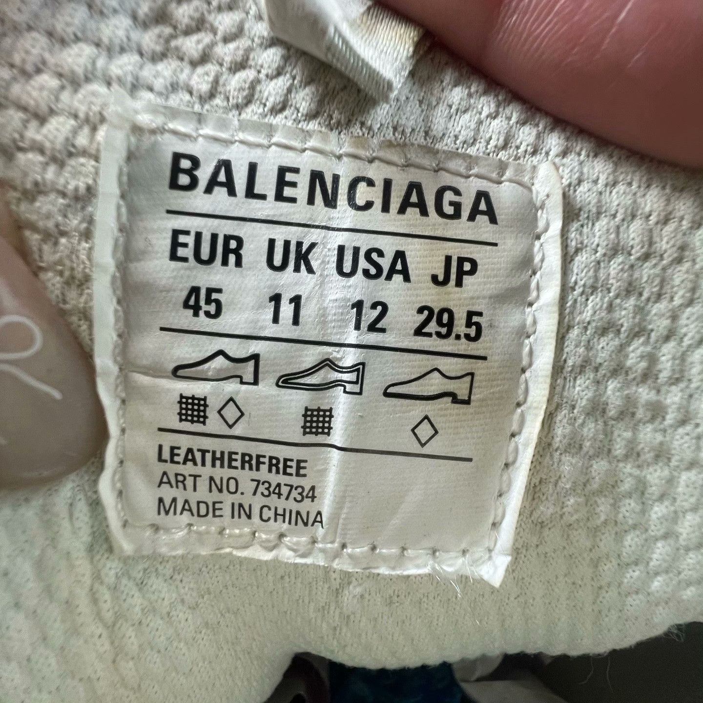 Balenciaga Balenciaga Beige Lowtop Sneakers XXXL Men Size US 10 / EU 43 - 7 Thumbnail