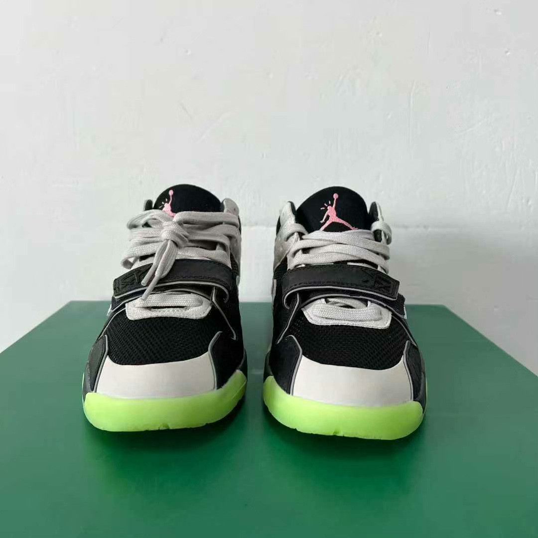 Nike Nike Black Lowtop Sneakers 43 Men Size US 10 / EU 43 - 2 Thumbnail