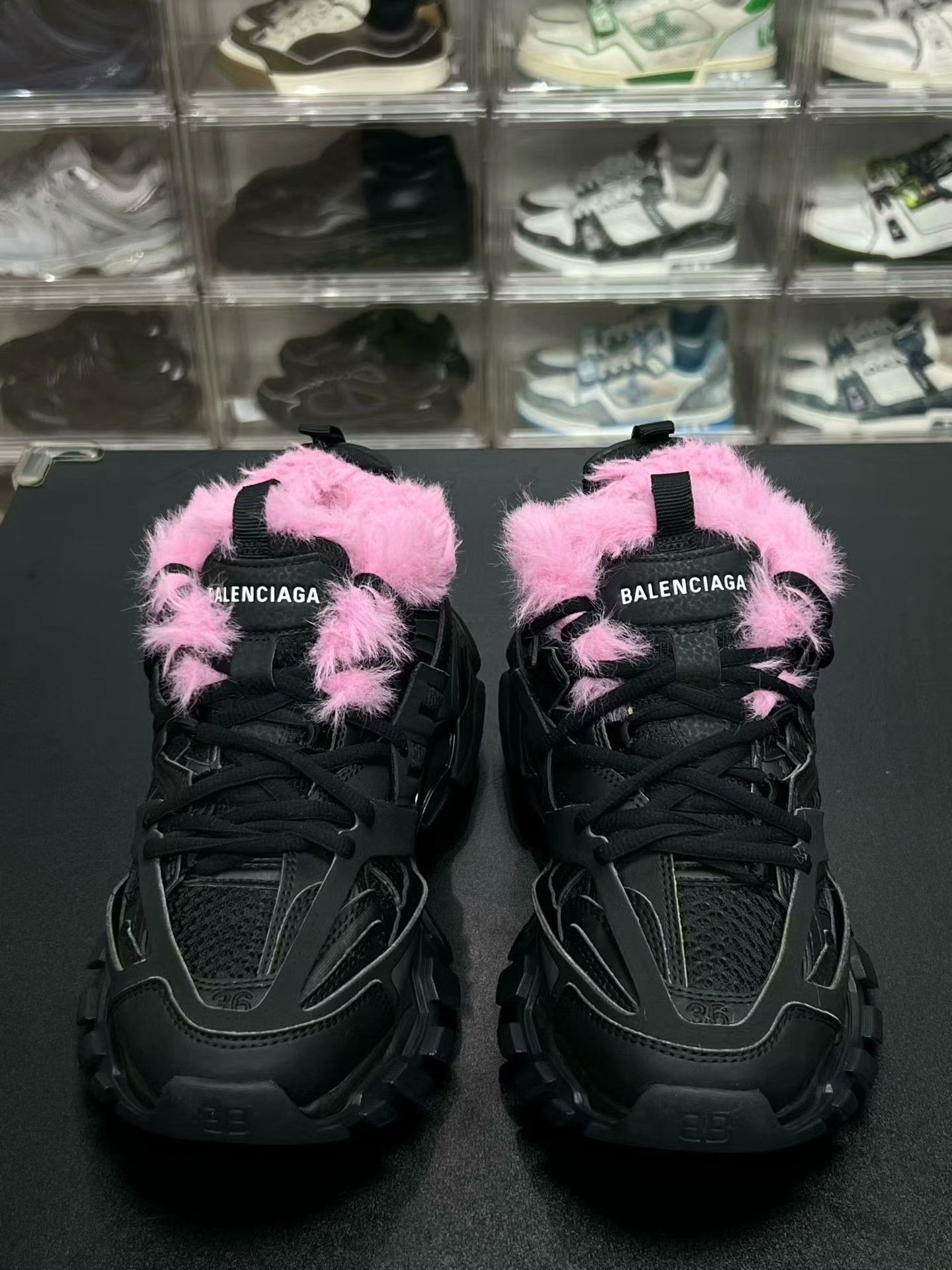 Balenciaga Balenciaga Lowtop Sneakers 36 Women Size US 6 / IT 36 - 2 Thumbnail