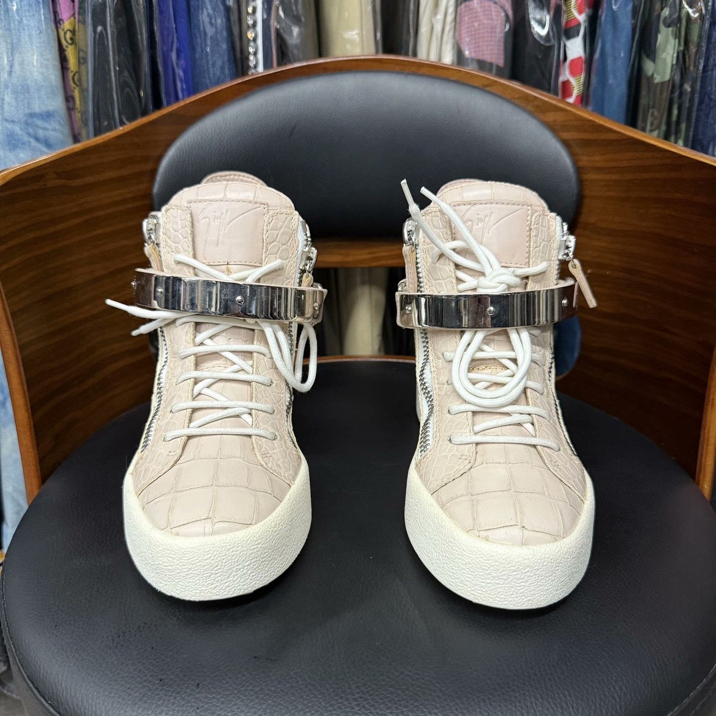 Giuseppe Zanotti Giuseppe Zanotti Casual Pink Hitop Sneakers 35 Men Size US 5 / EU 37 - 2 Thumbnail
