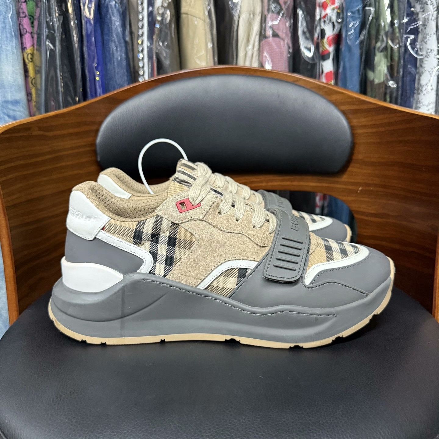 Burberry Burberry Plaid Lowtop Sneakers 41 Men Size US 8.5 / EU 41-42 - 4 Thumbnail