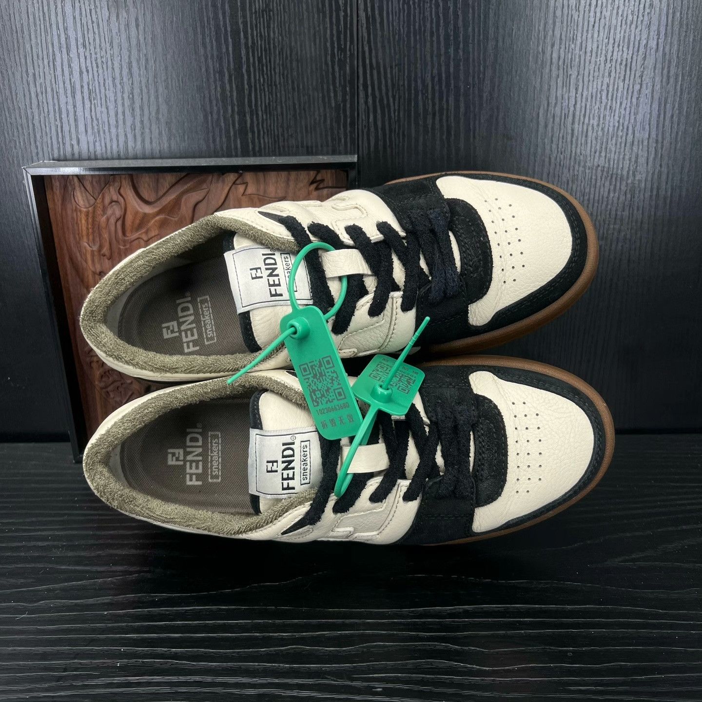 Fendi Fendi Black Lowtop Sneakers 42 Men Size US 9 / EU 42 - 7 Thumbnail