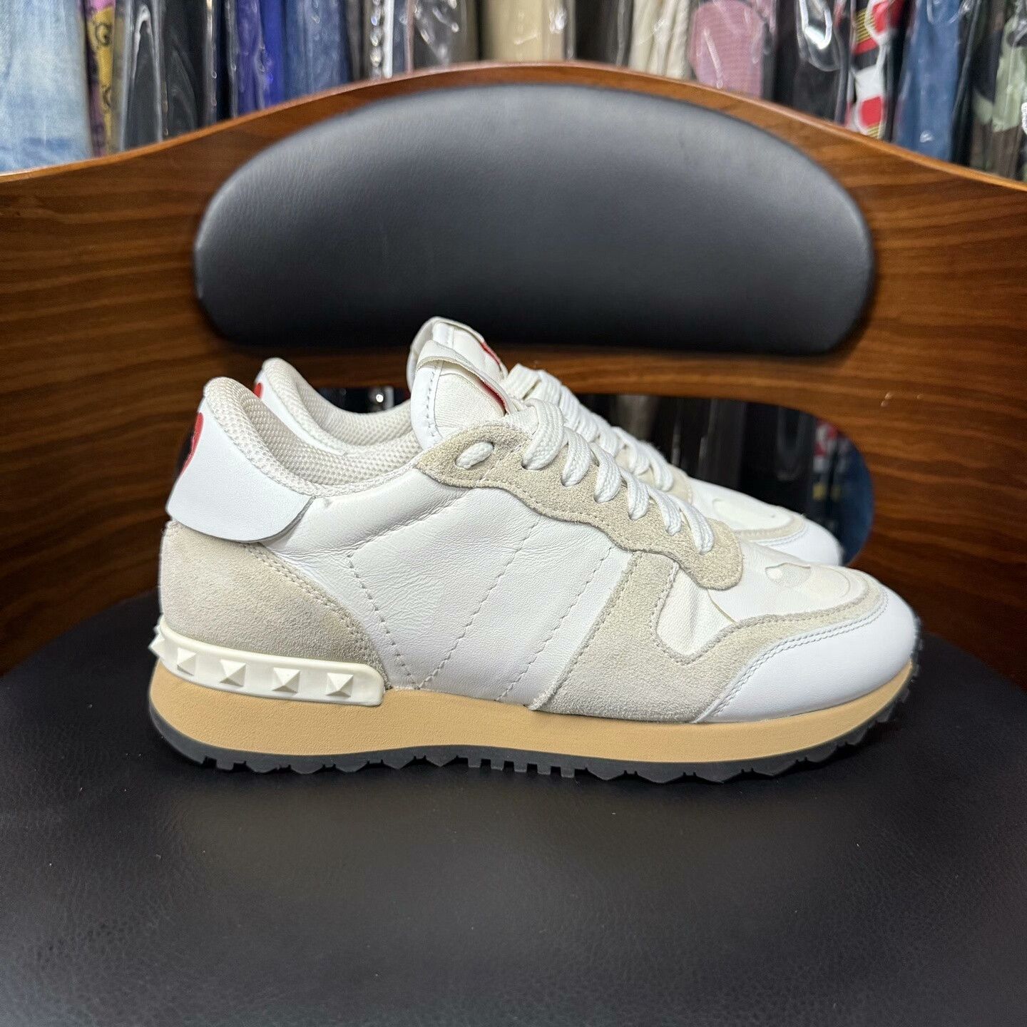 Valentino Valentino Limited White Lowtop Sneakers 35 Women Size US 5 / IT 35 - 4 Thumbnail