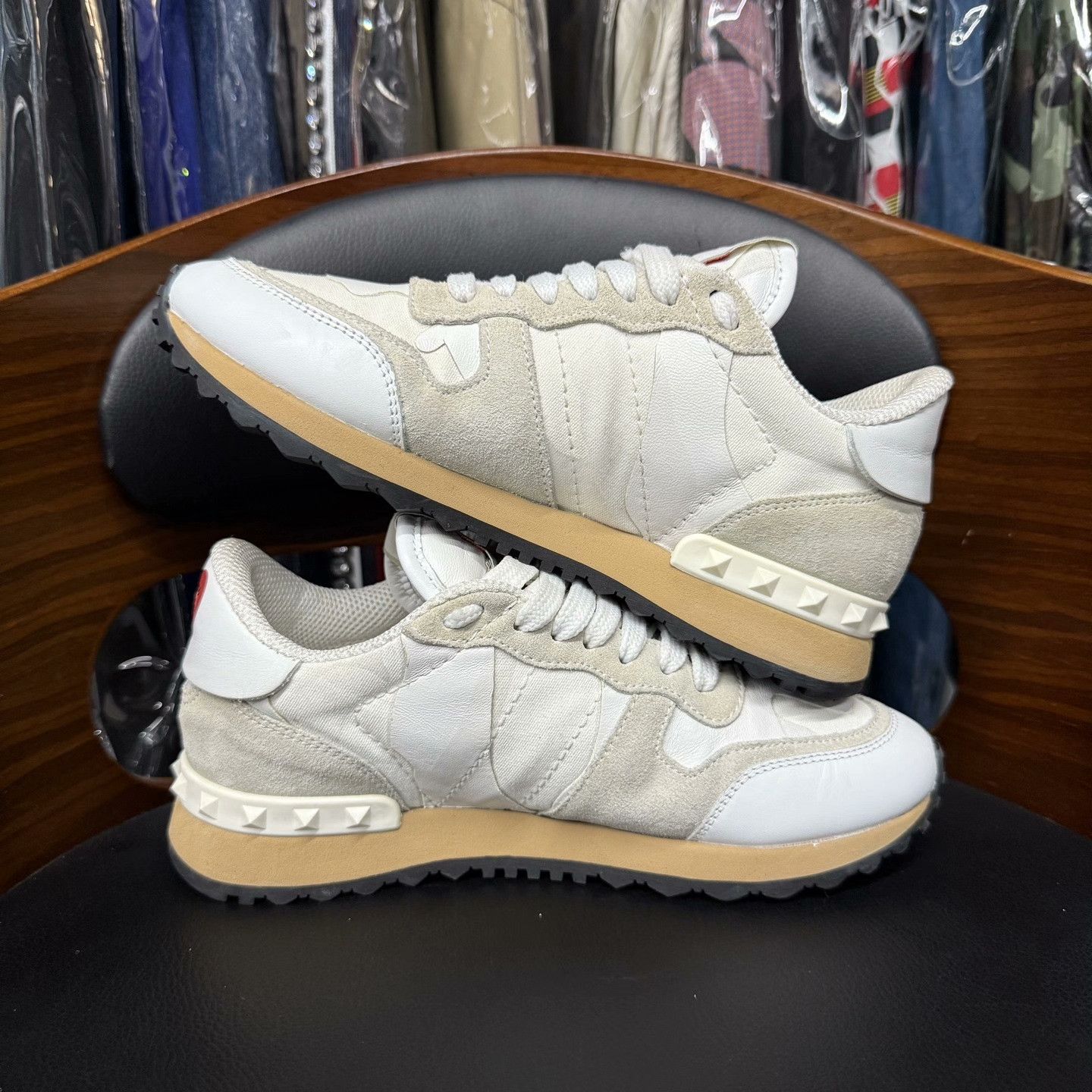 Valentino Valentino Limited White Lowtop Sneakers 35 Women Size US 5 / IT 35 - 7 Thumbnail