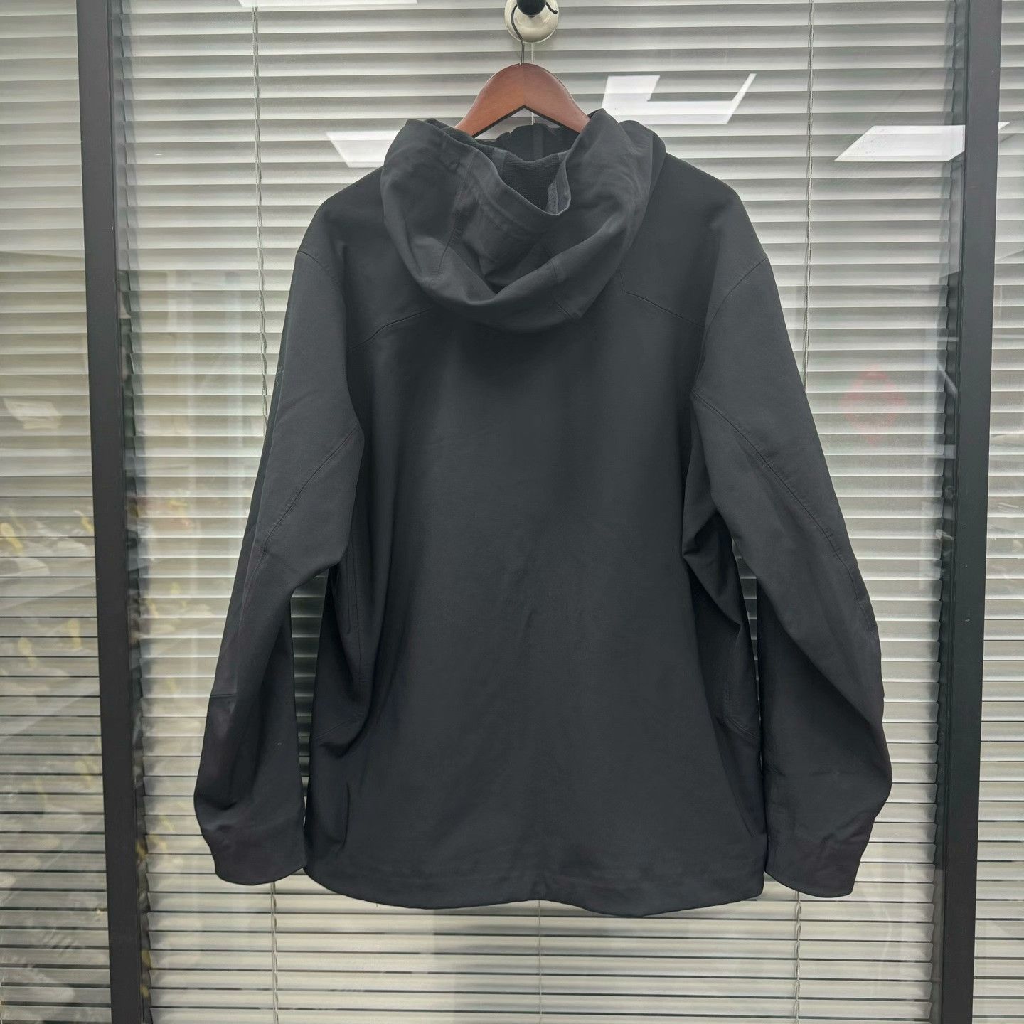 Arc'teryx Arc'teryx Black Light Jacket XL Men Size US XL / EU 56 / 4 - 2 Thumbnail