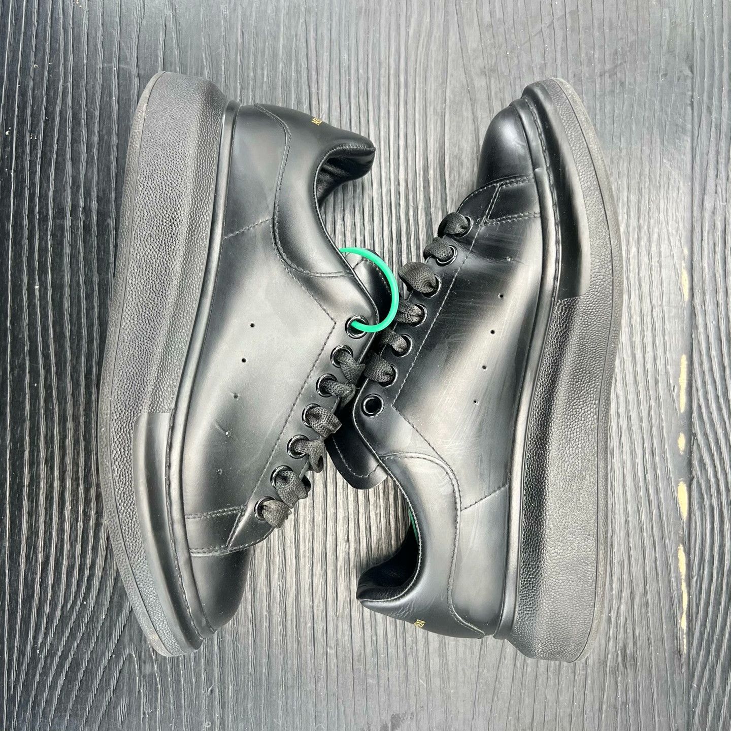 Alexander McQueen Alexander McQueen Black Lowtop Sneakers 39 Men Size US 6.5 / EU 39-40 - 3 Thumbnail