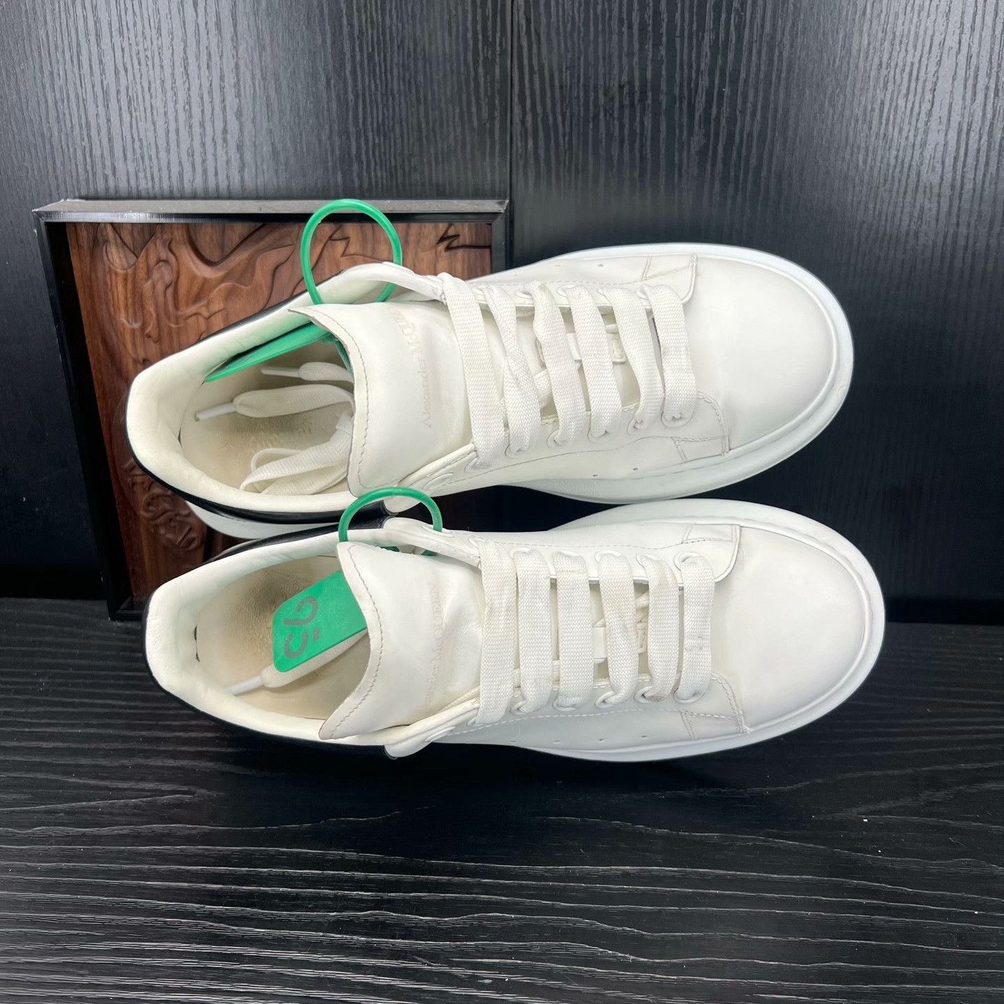 Alexander McQueen Alexander McQueen Leather Black Lowtop Sneakers 40 Men Size US 7.5 / EU 40-41 - 8 Thumbnail