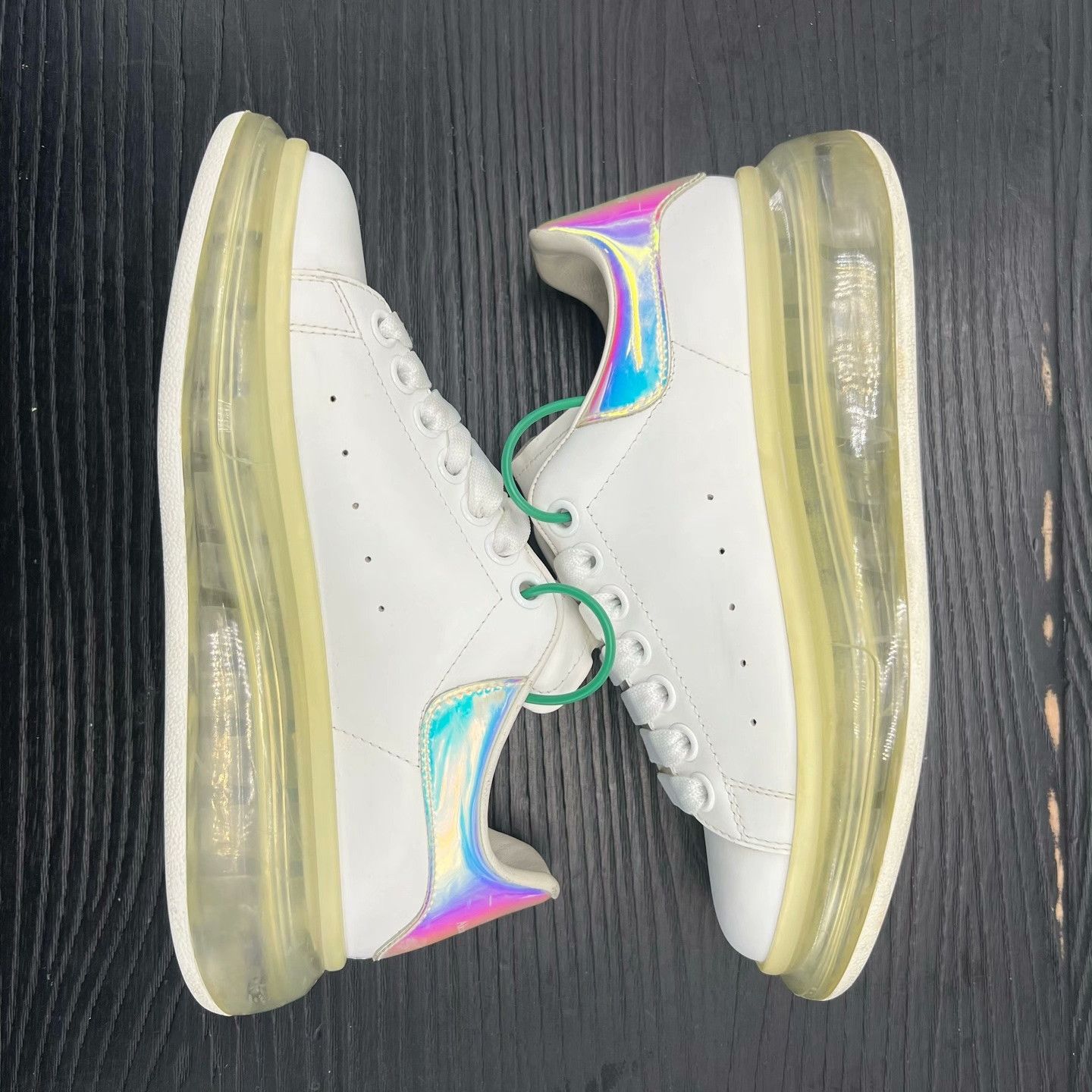 Alexander McQueen Alexander McQueen Lowtop Sneakers 37 Women Size US 6.5 / IT 36.5 - 3 Thumbnail