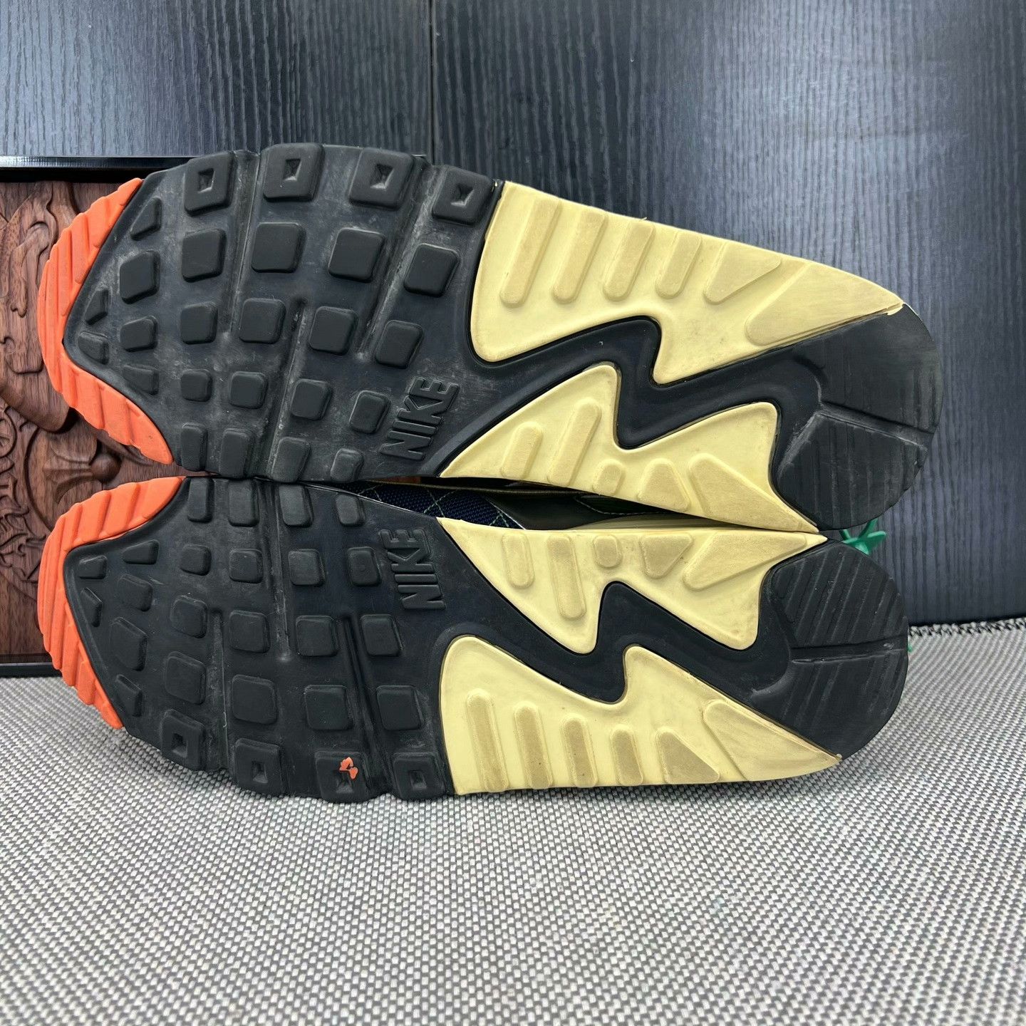 Nike Nike MAX90 Multi Lowtop Sneakers 42.5 Men Size US 9.5 / EU 42-43 - 7 Thumbnail