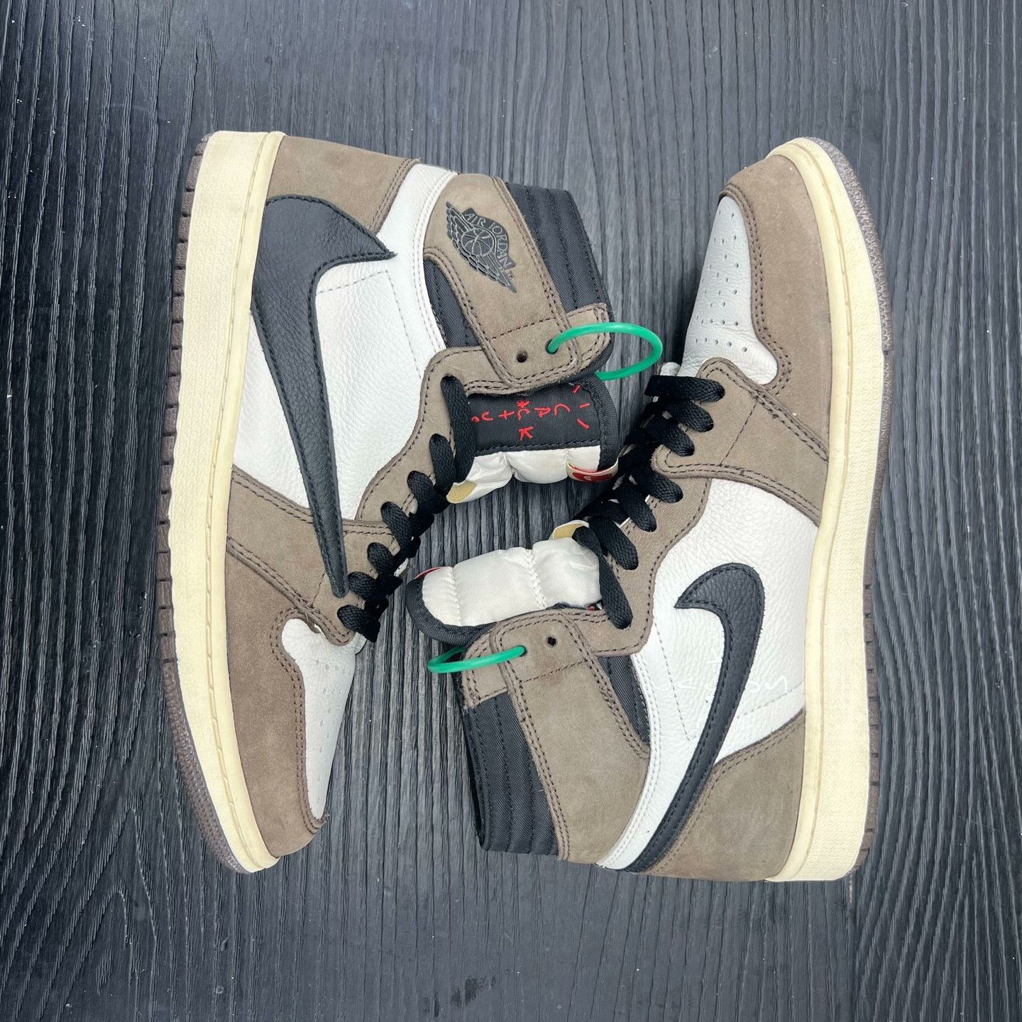Nike Nike AJ1 Lowtop Sneakers 42 Men Size US 9 / EU 42 - 7 Thumbnail