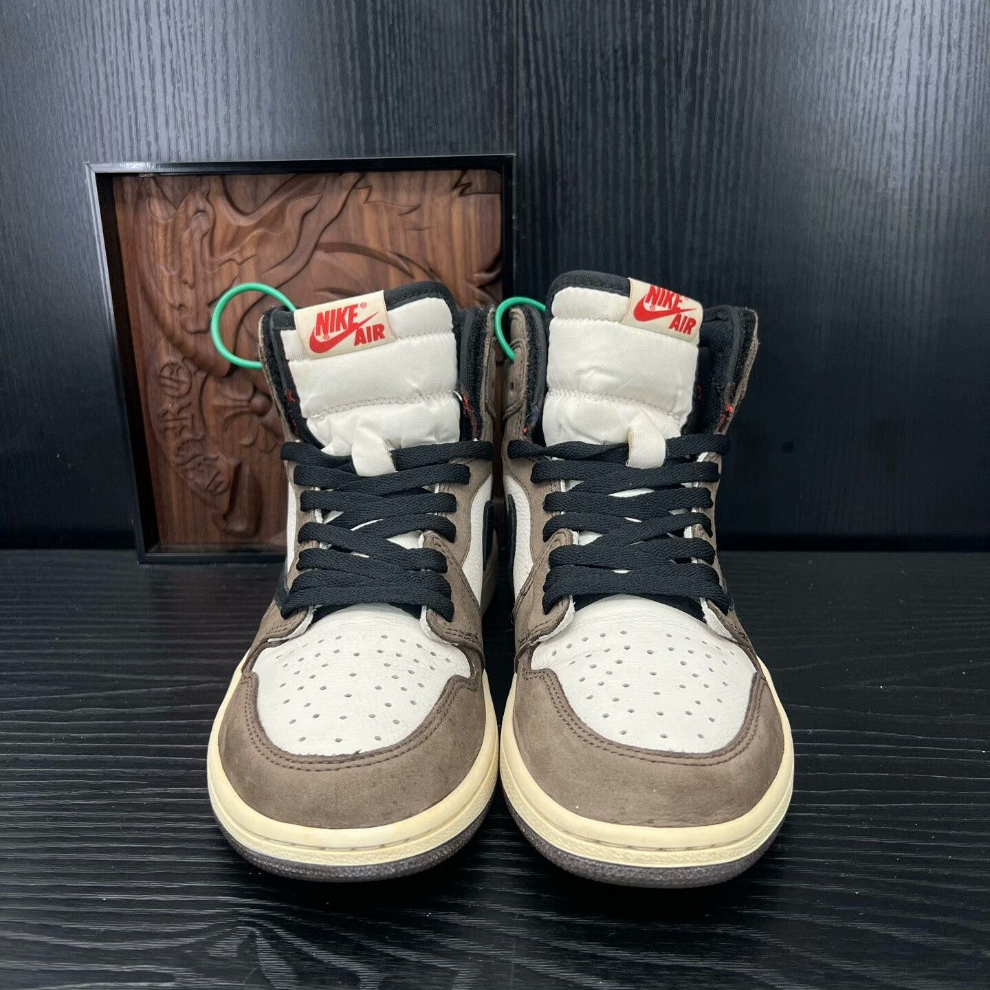 Nike Nike AJ1 Lowtop Sneakers 42 Men Size US 9 / EU 42 - 6 Thumbnail