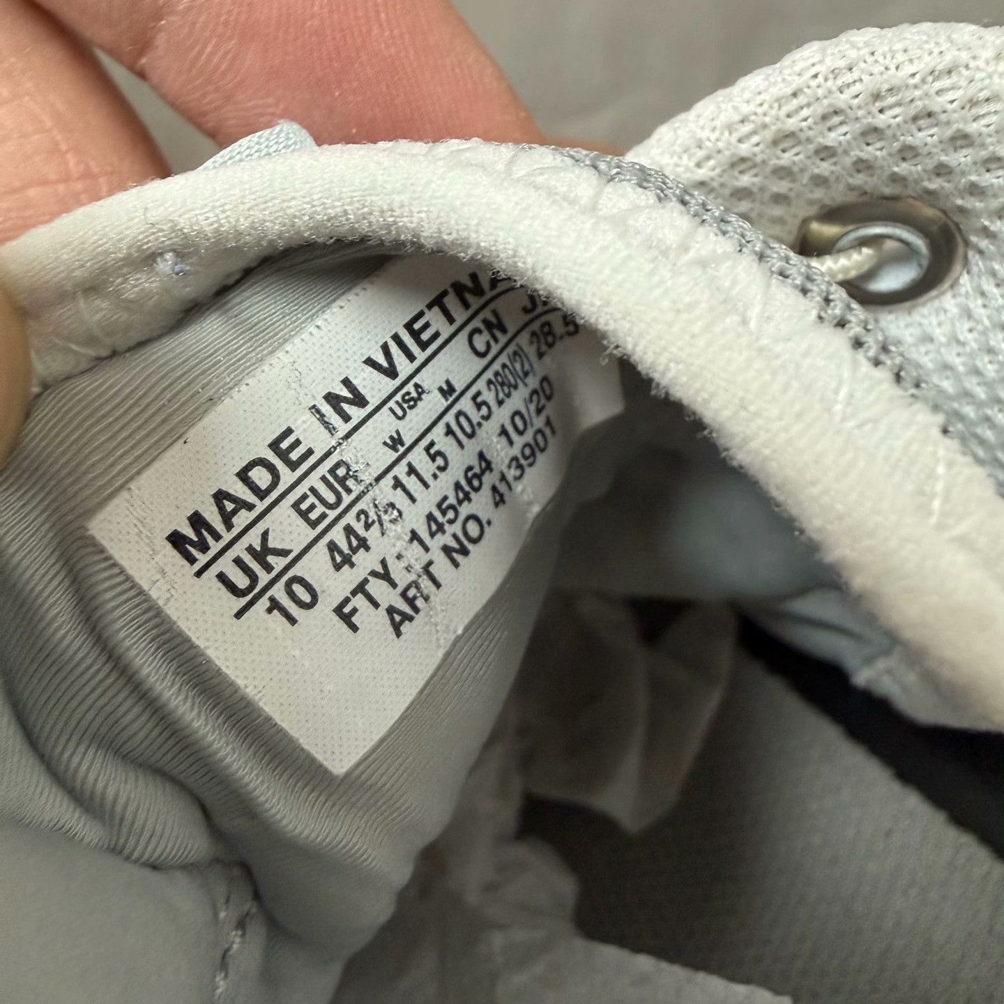 Salomon Salomon Hoodie 44.5 Men Size US L / EU 52-54 / 3 - 6 Thumbnail