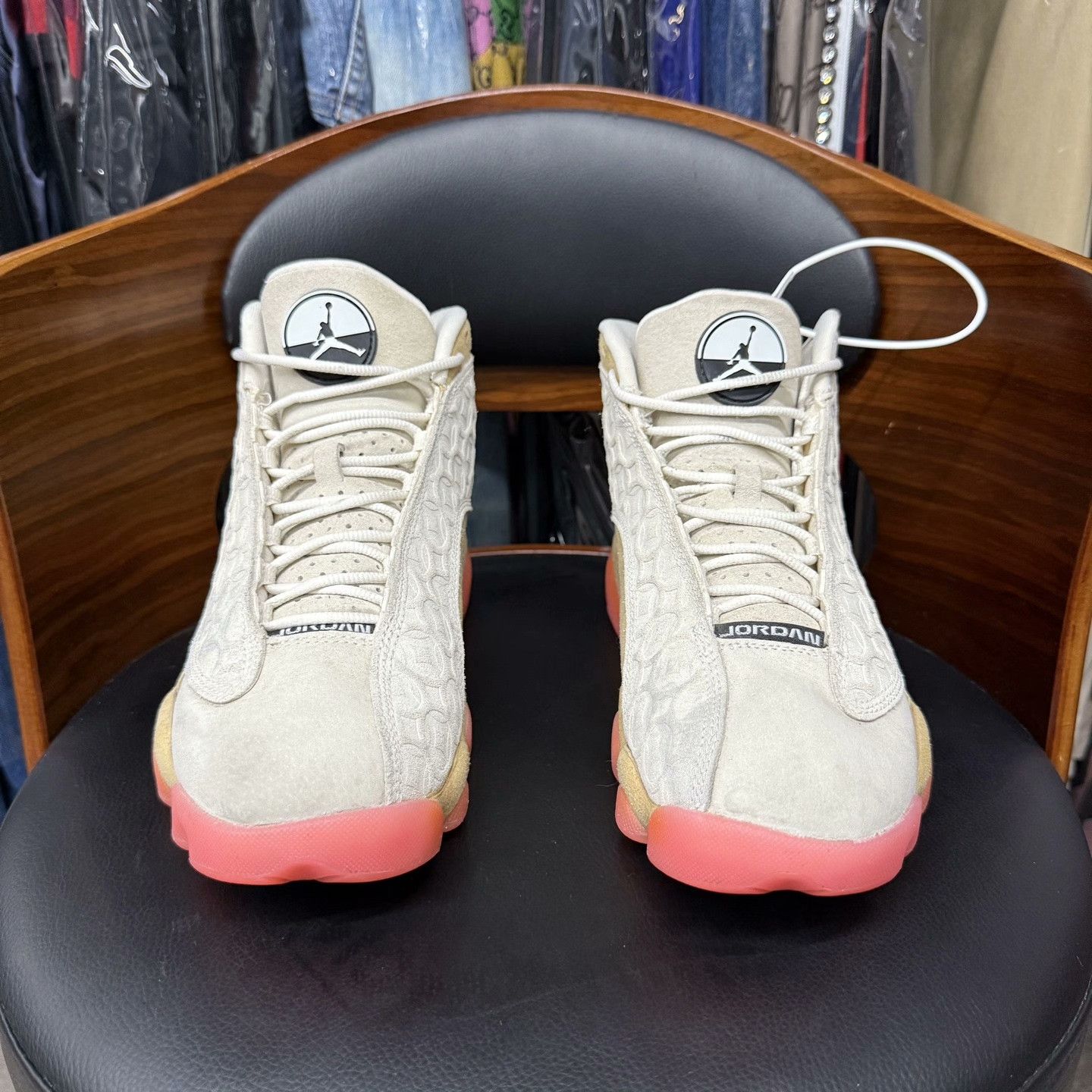 Nike Nike AJ13 Lowtop Sneakers 40.5 Men Size US 8 / EU 41 - 2 Thumbnail