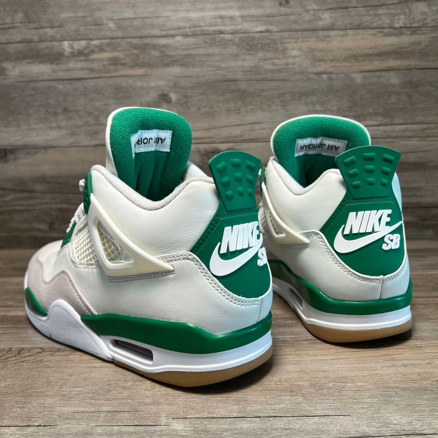 Nike Nike AJ4 Collab Green Lowtop Sneakers 43 Men Size US 10 / EU 43 - 4 Thumbnail