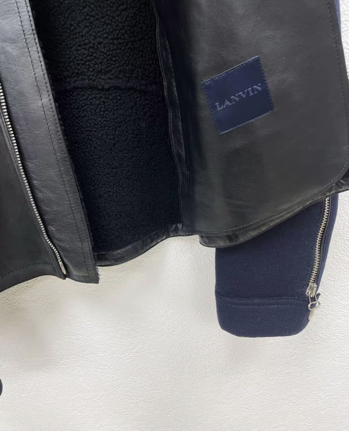 Lanvin Blue Jacket with Faux Fur Collar Size US M / EU 48-50 / 2 - 9 Thumbnail