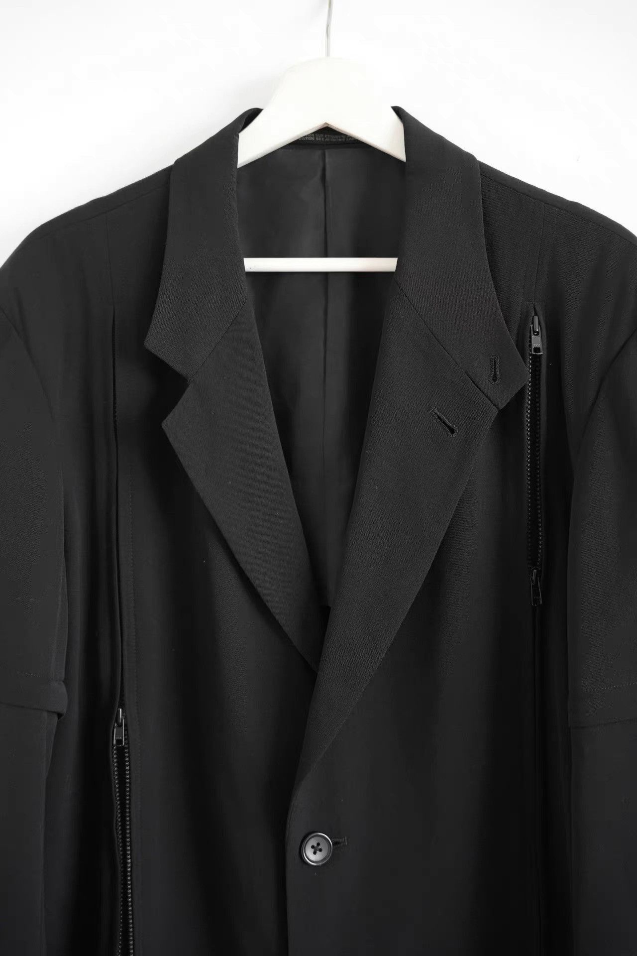 Yohji Yamamoto Black Button-Front Light Jacket with Zip Details Size US S / EU 44-46 / 1 - 5 Thumbnail