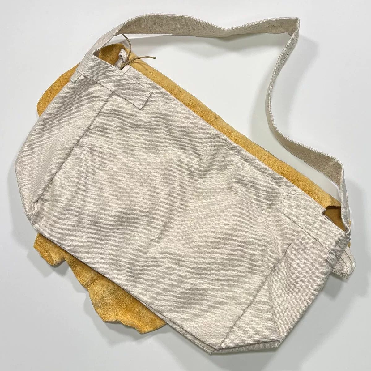 Visvim visvim ICT UT.SATCHEL (L) Ivory Size ONE SIZE - 2 Thumbnail