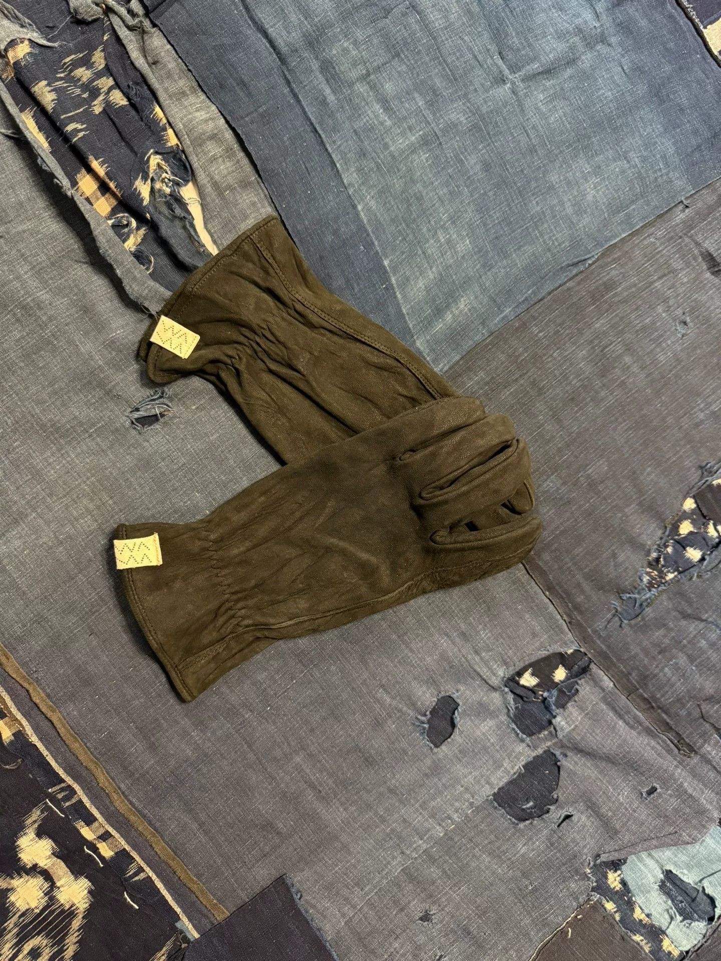 Visvim VISVIM 23AW Suede Leather Gloves Size ONE SIZE - 9 Thumbnail