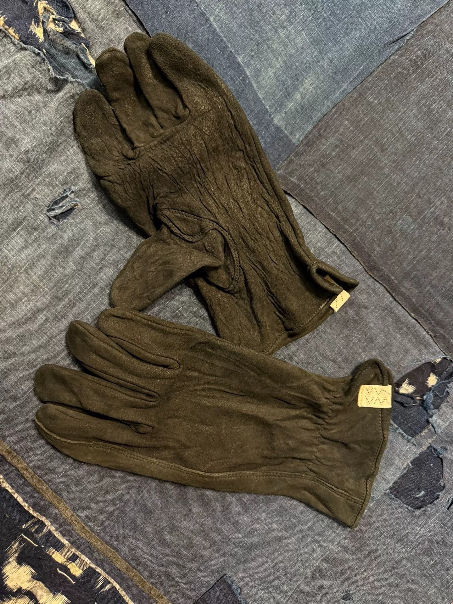 Visvim VISVIM 23AW Suede Leather Gloves Size ONE SIZE - 6 Thumbnail