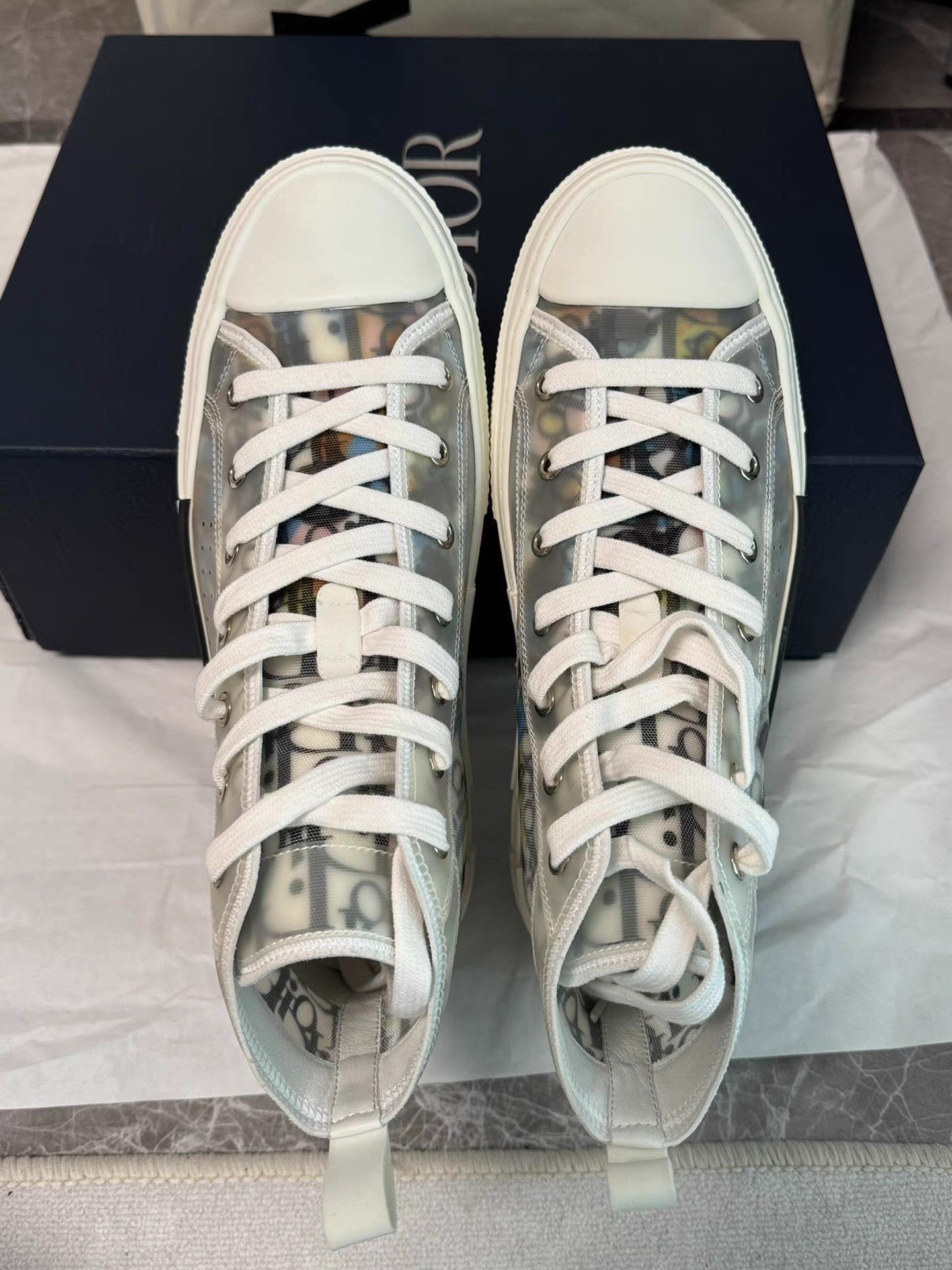 Dior White High-Top Sneakers with Pattern, Size 7 Size US 7 / EU 40 - 3 Thumbnail